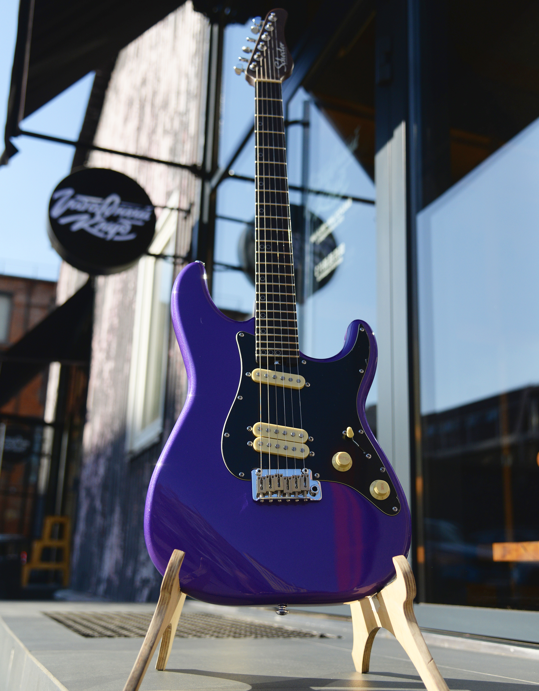 Электрогитара Schecter MV-6 MPUR - купить в "Гитарном Клубе"