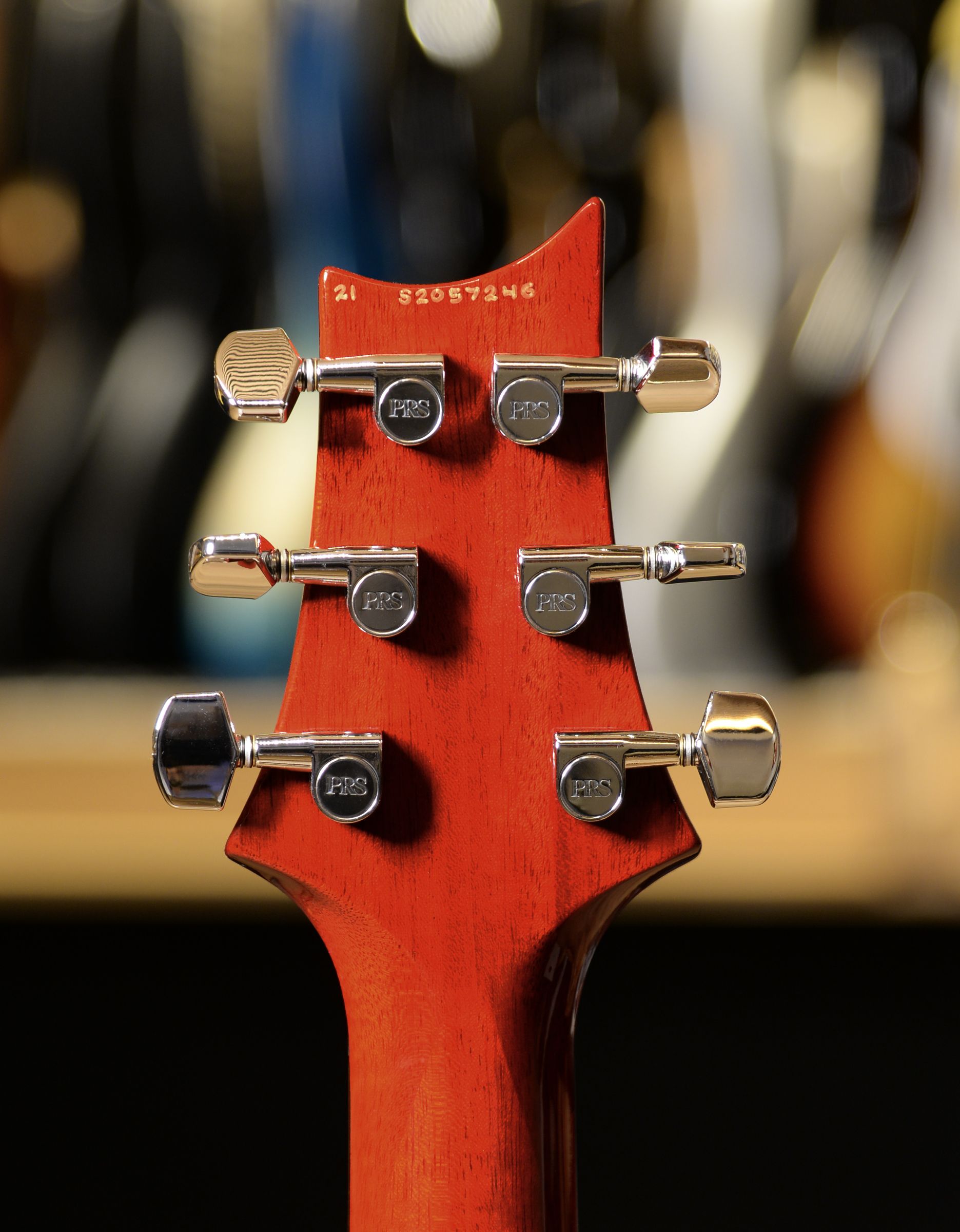 Электрогитара PRS S2 VELA DOTS VINTAGE CHERRY - купить в "Гитарном Клубе"