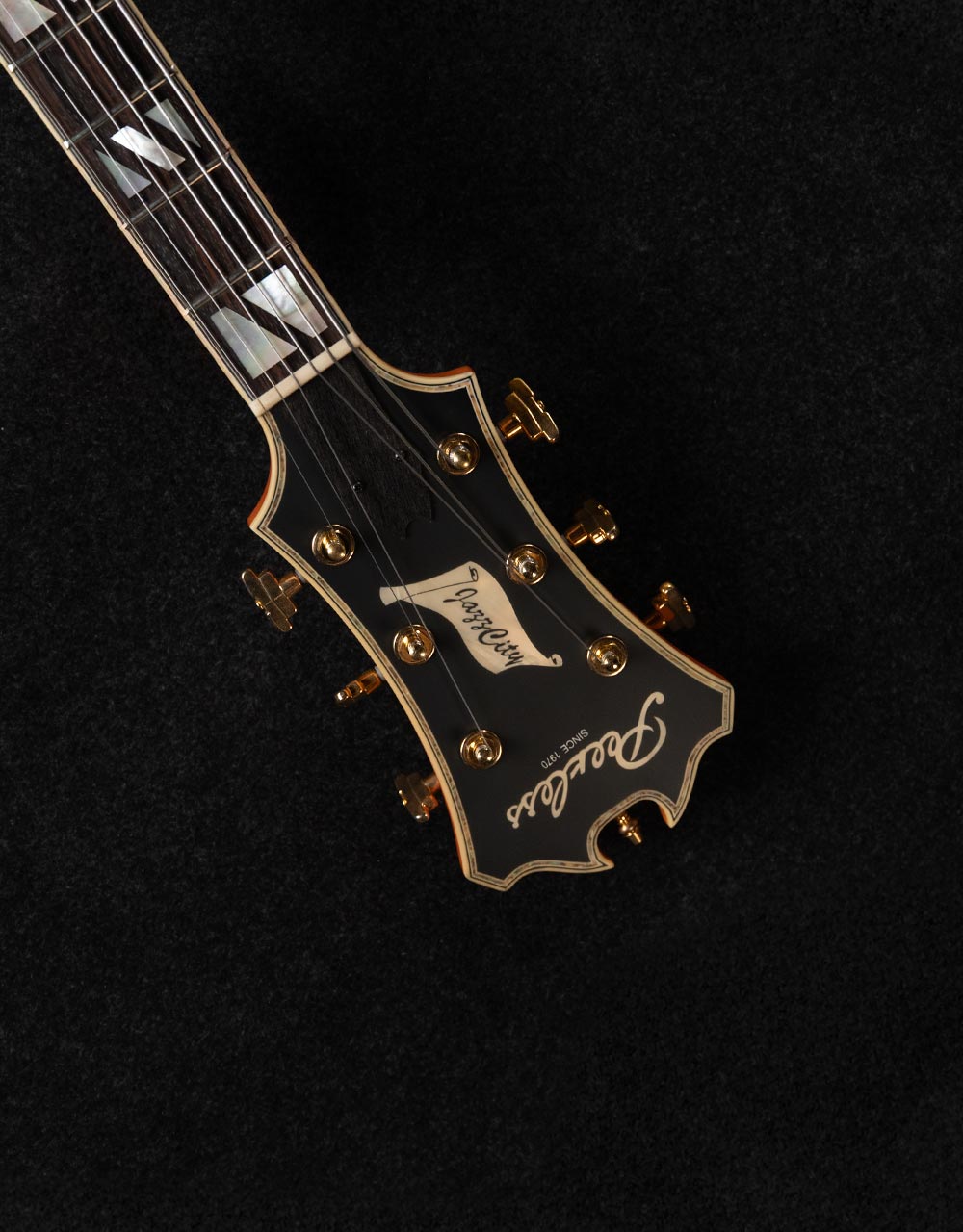 Полуакустическая гитара Peerless Jazz City - купить в "Гитарном Клубе"