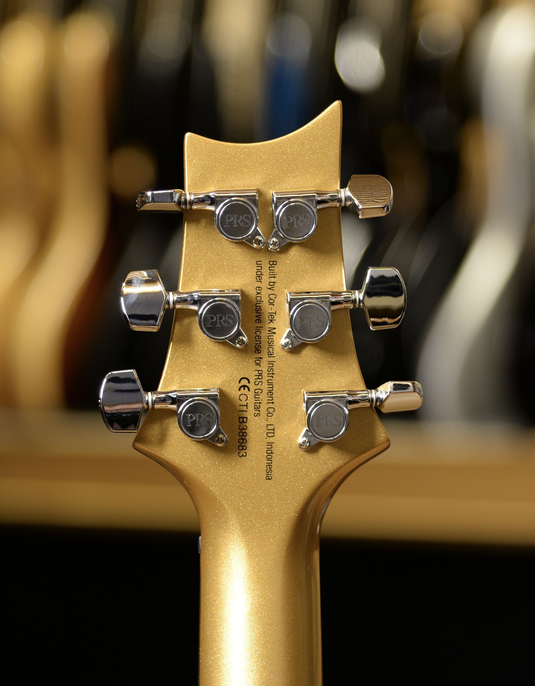 Жетілген орыс әйелімен үйдегі порно