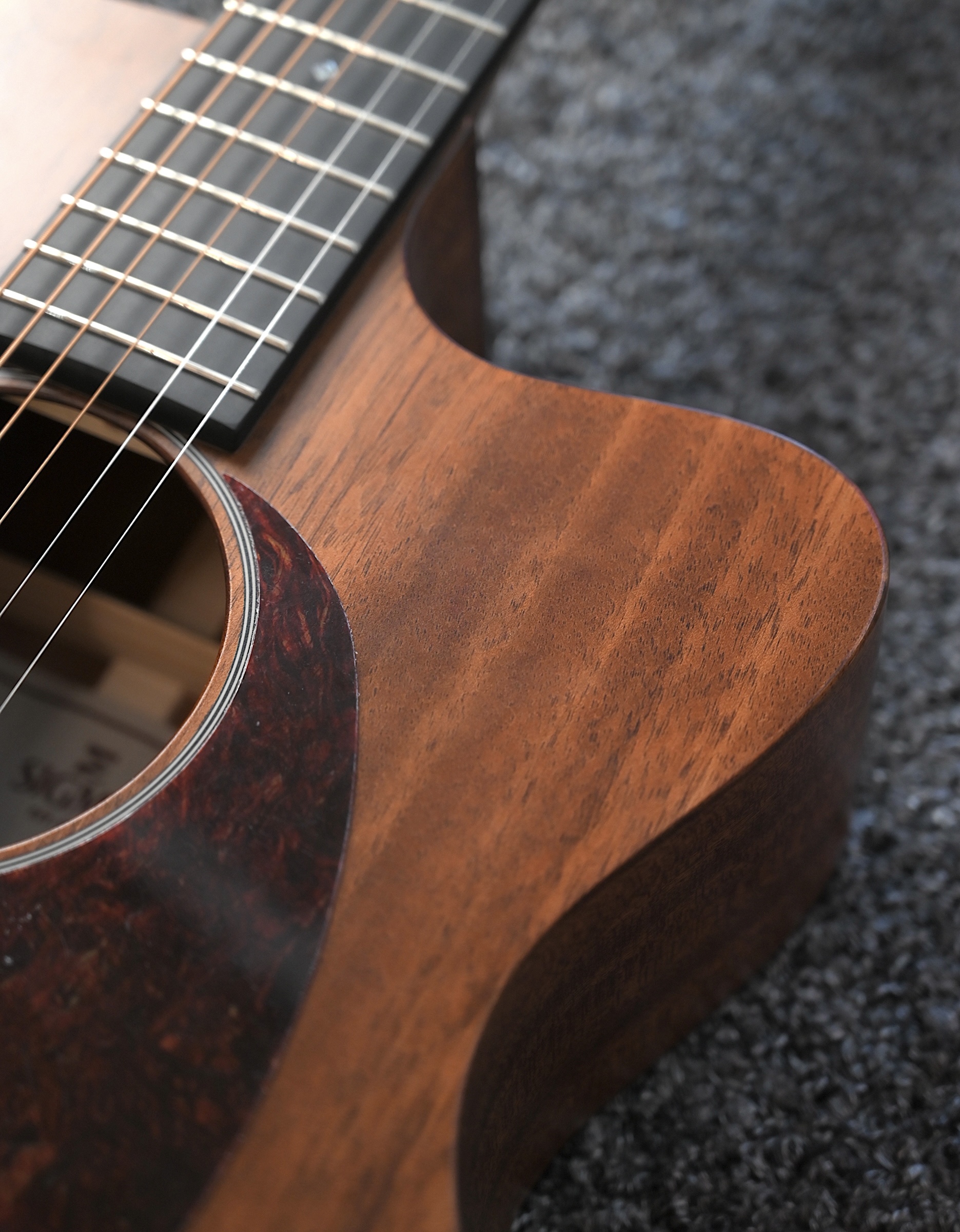 Электроакустическая гитара Sigma 000MC-15E - купить в "Гитарном Клубе"