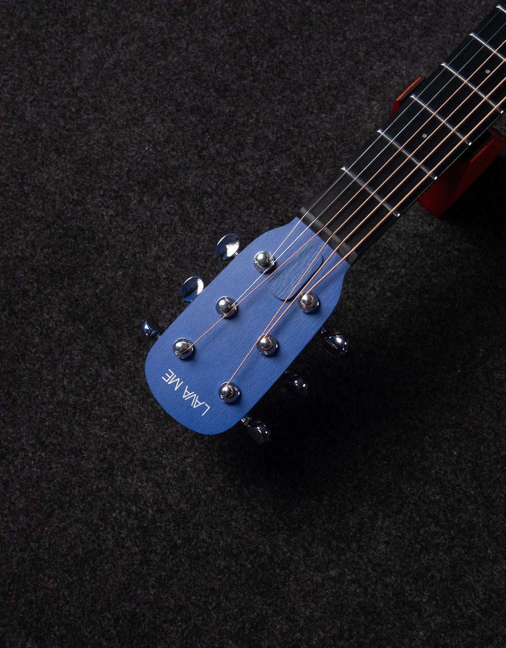 Трансакустическая гитара Lava Me Play Deep Blue 36" - купить в "Гитарном Клубе"