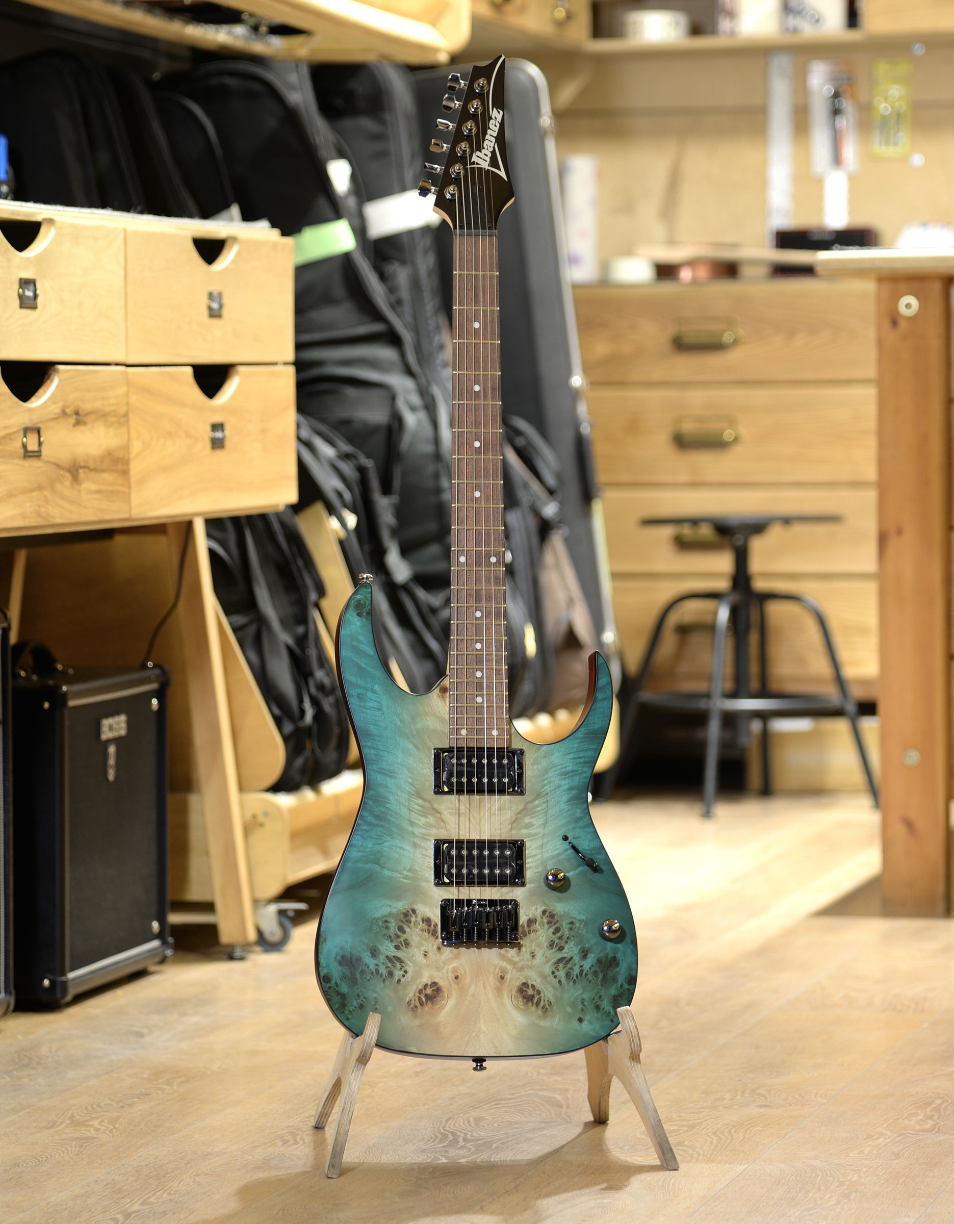 Электрогитара Ibanez RG421PB-CHF - купить в "Гитарном Клубе"