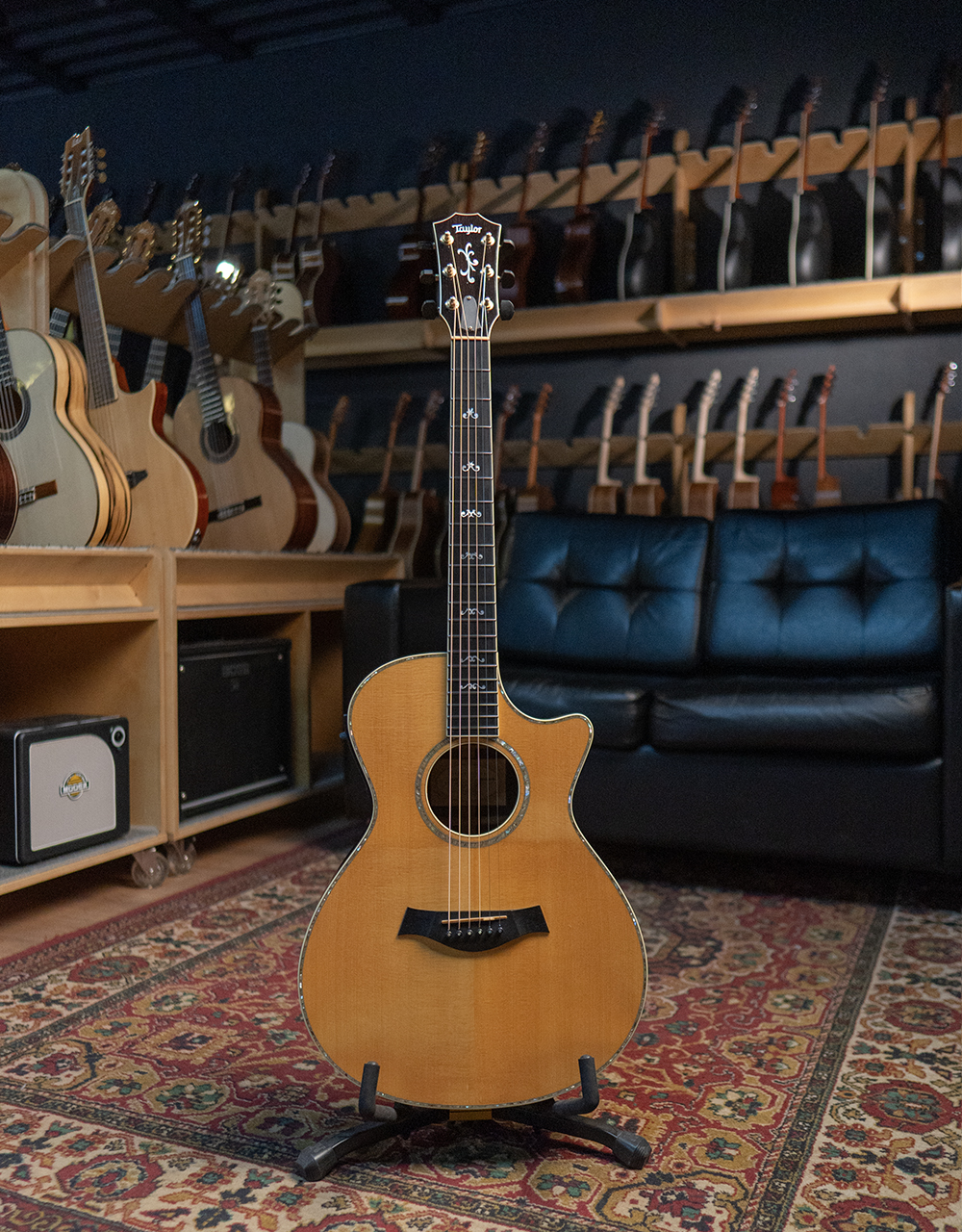 Электроакустическая гитара Taylor 912ce, 2001 - купить в "Гитарном Клубе"