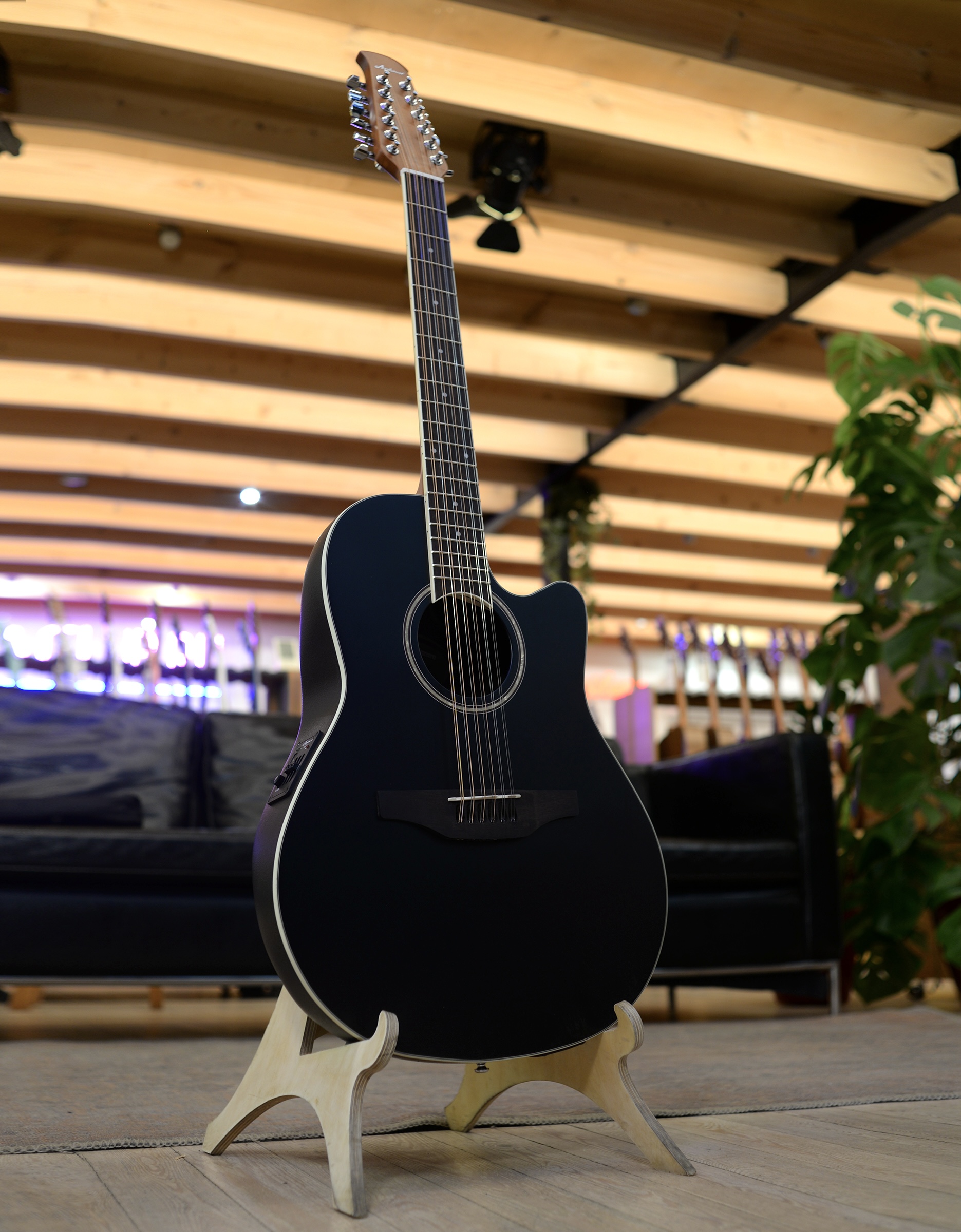 Электроакустическая 12-струнная гитара Ovation Applause AB2412II-5S Balladeer Mid Cutaway BlackSatin - купить в "Гитарном Клубе"