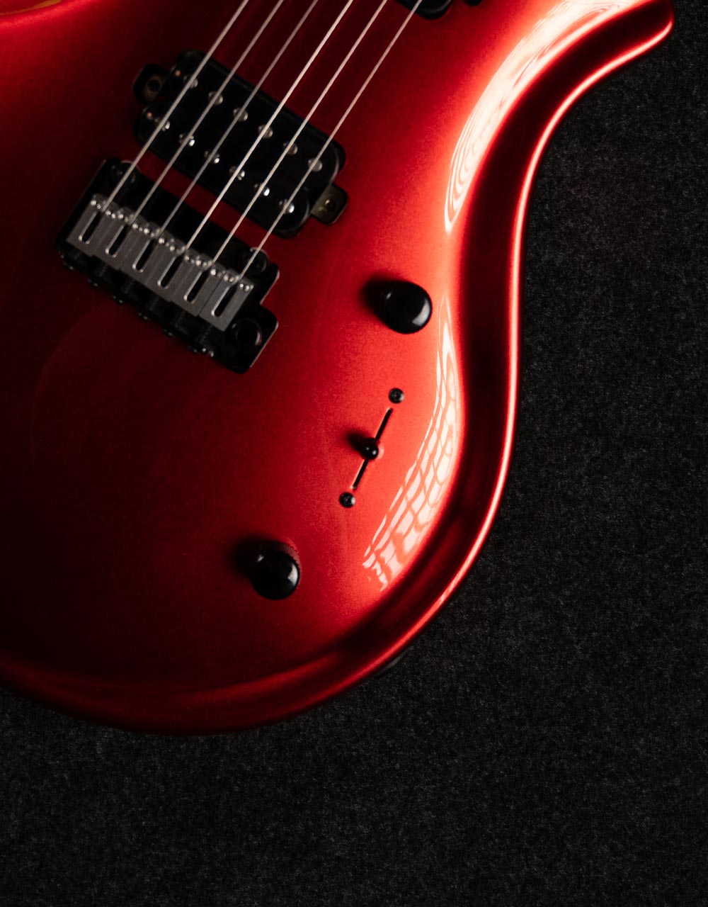 Электрогитара Covenant Custom Model Be Ruby - купить в "Гитарном Клубе"