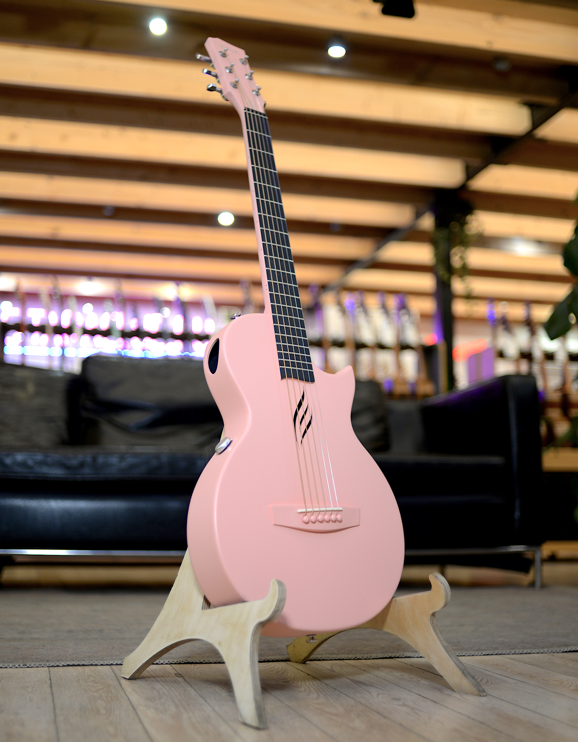 Трансакустическая гитара Enya Nova GO/SP1.PK - купить в "Гитарном Клубе"