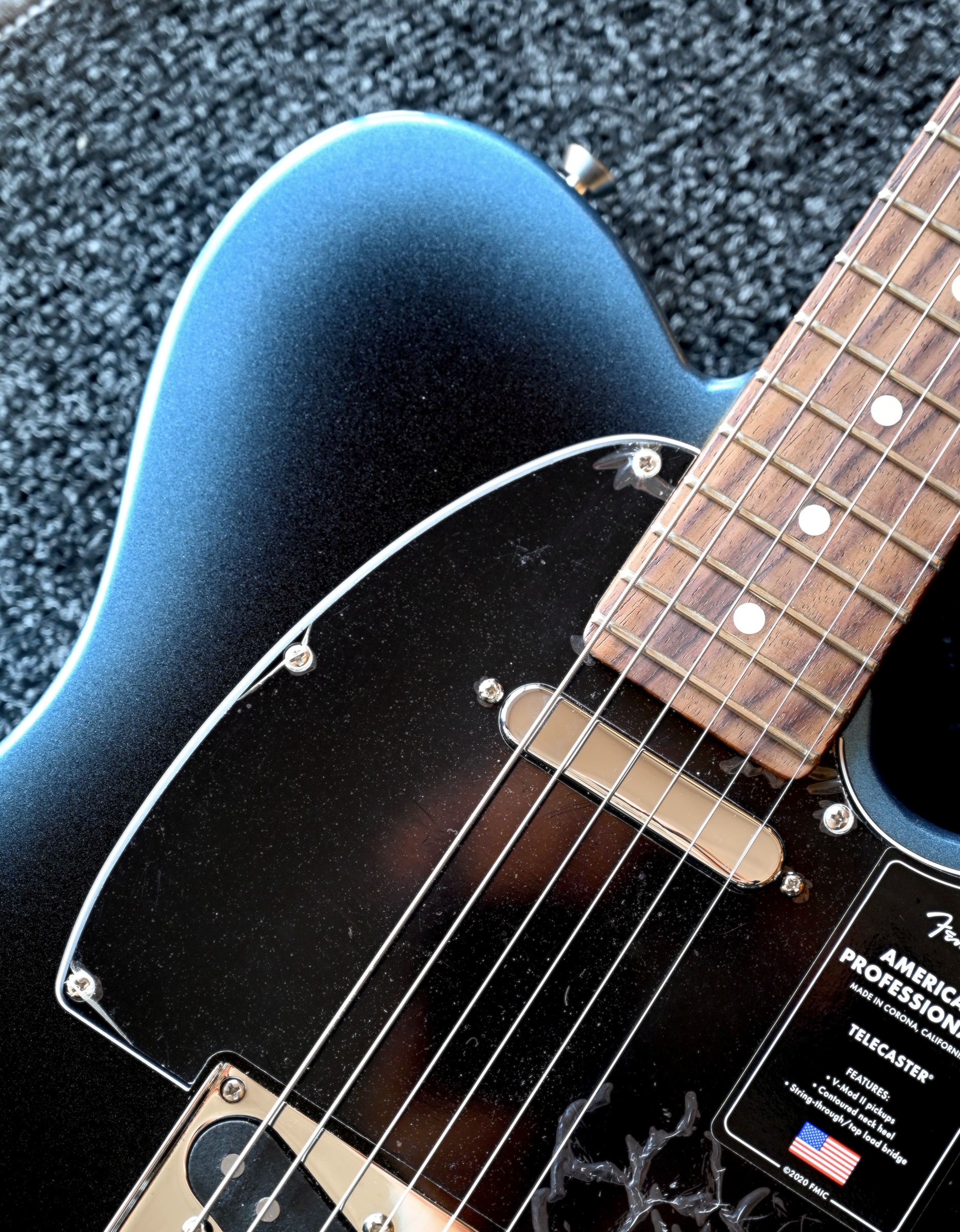 Электрогитара Fender American Professional II Telecaster Rw Dark Night - купить в "Гитарном Клубе"