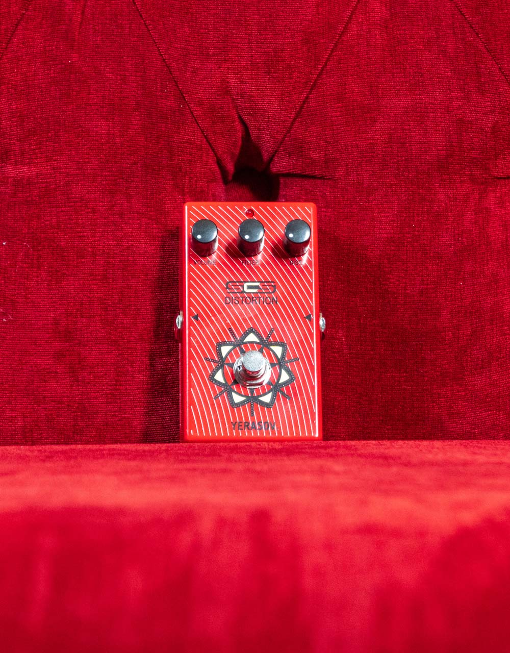 Гитарная педаль Yerasov SCS RT-10, Distortion - купить в "Гитарном Клубе"