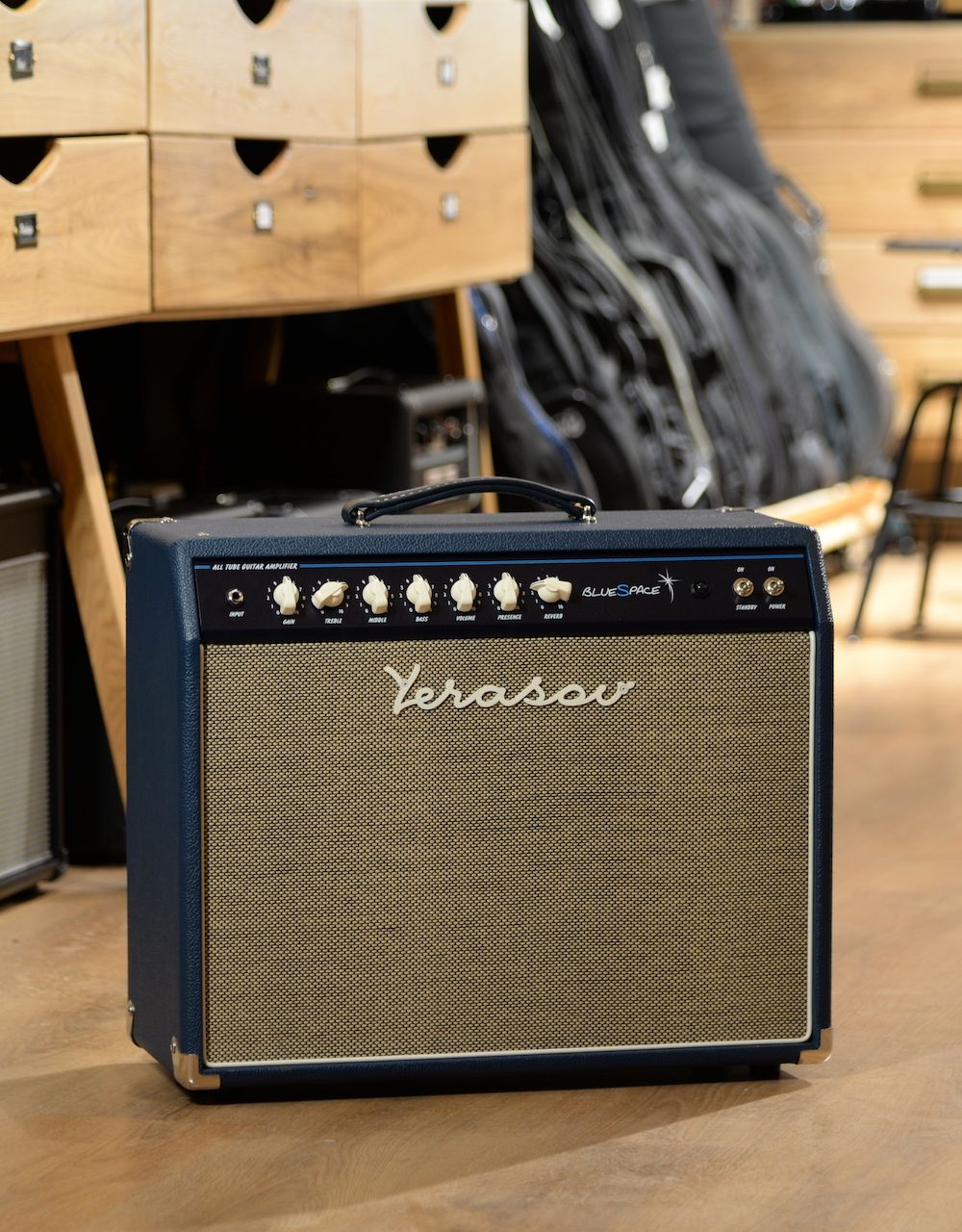 Ламповый комбоусилитель для электрогитары Yerasov Bluespace, 1х12" Celestion G12M Greenback, 20Вт - купить в "Гитарном Клубе"