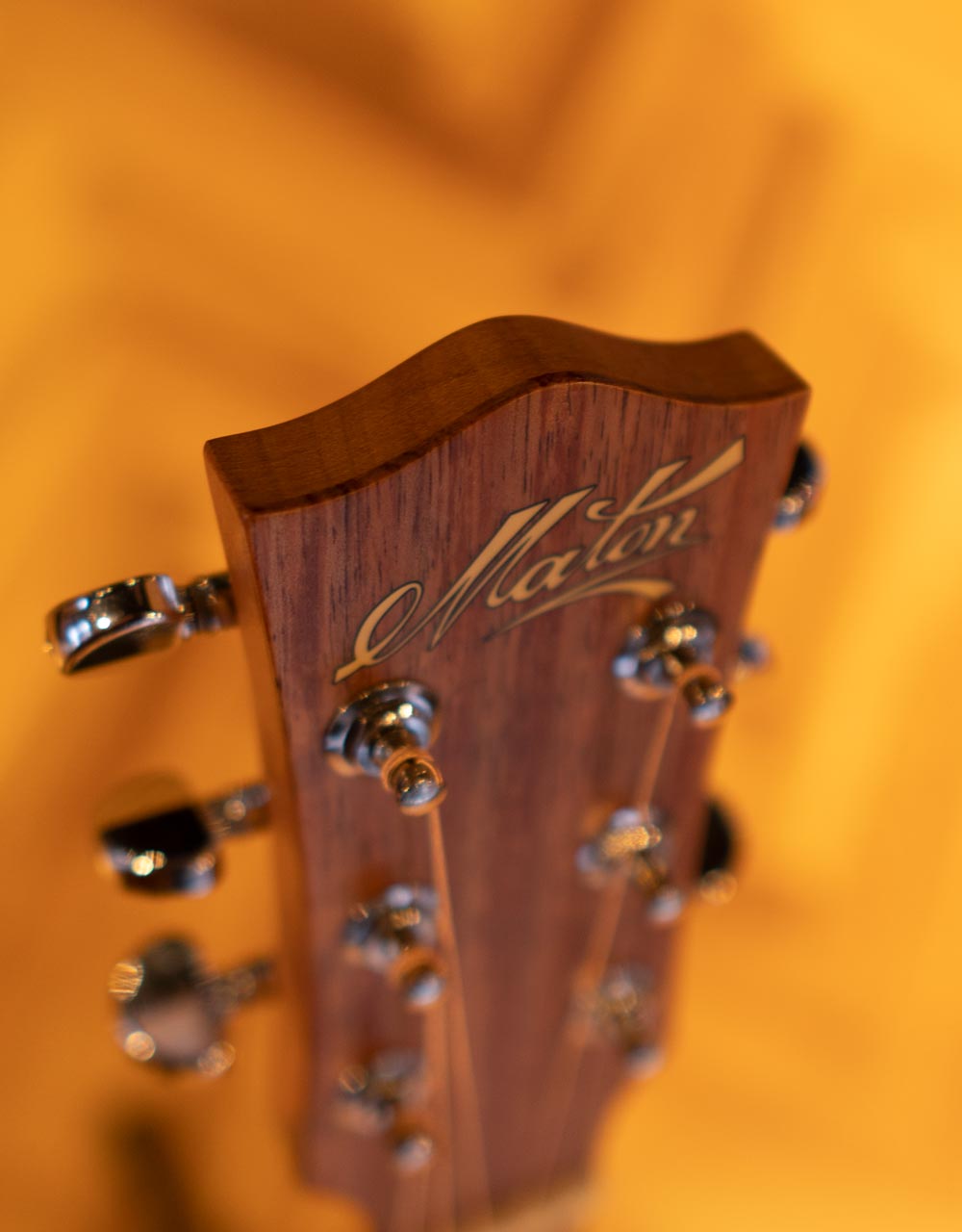 Электроакустическая гитара Maton PERFORMER - купить в "Гитарном Клубе"