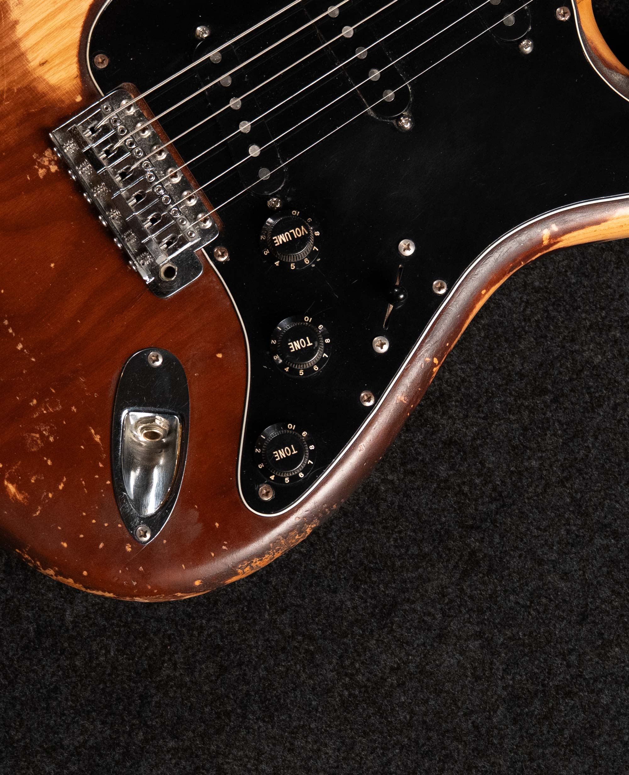 Электрогитара Fender Stratocaster’ 74  - купить в "Гитарном Клубе"