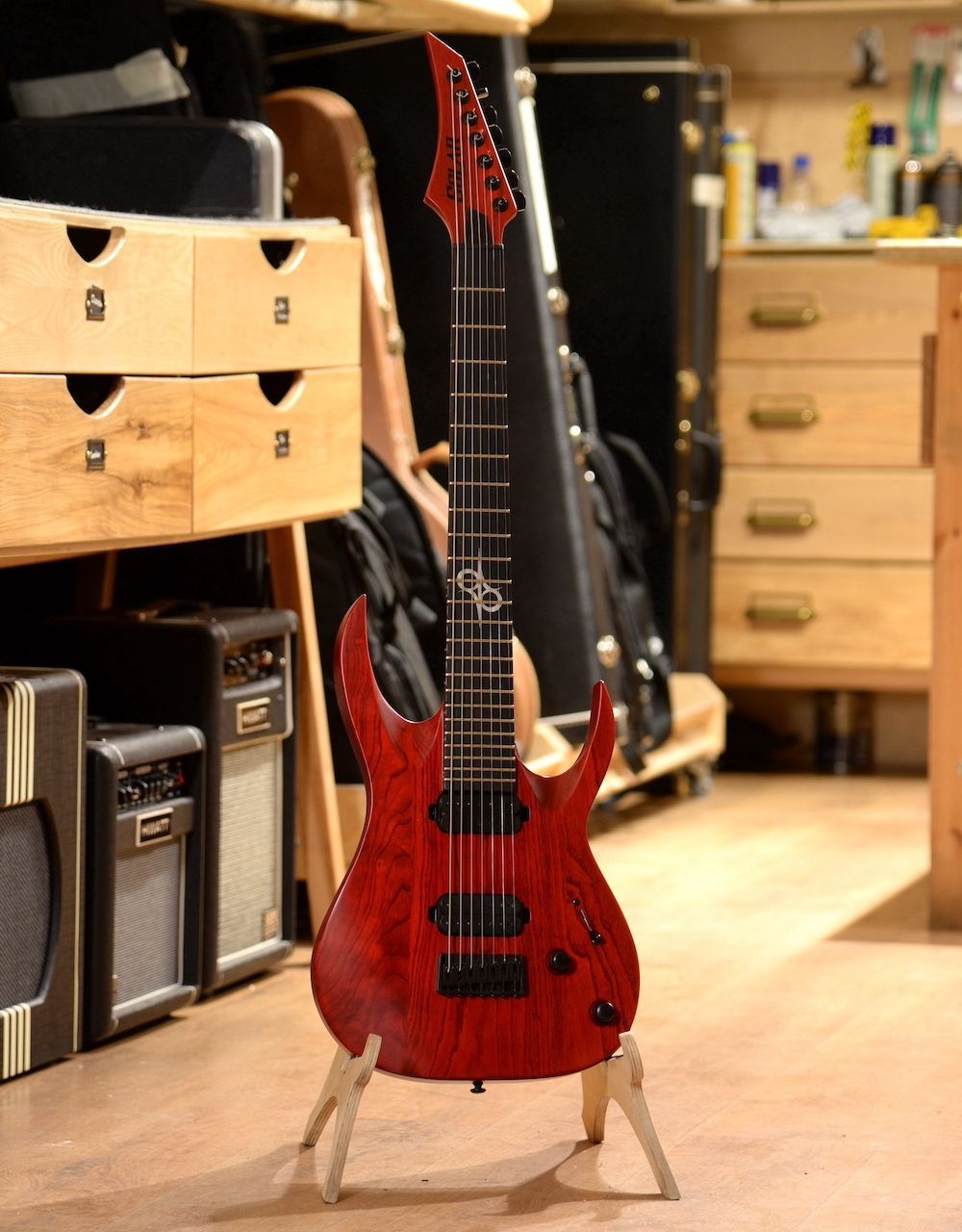 Электрогитара Solar Guitars A2.7TBR Blood Red Matte - купить в "Гитарном Клубе"