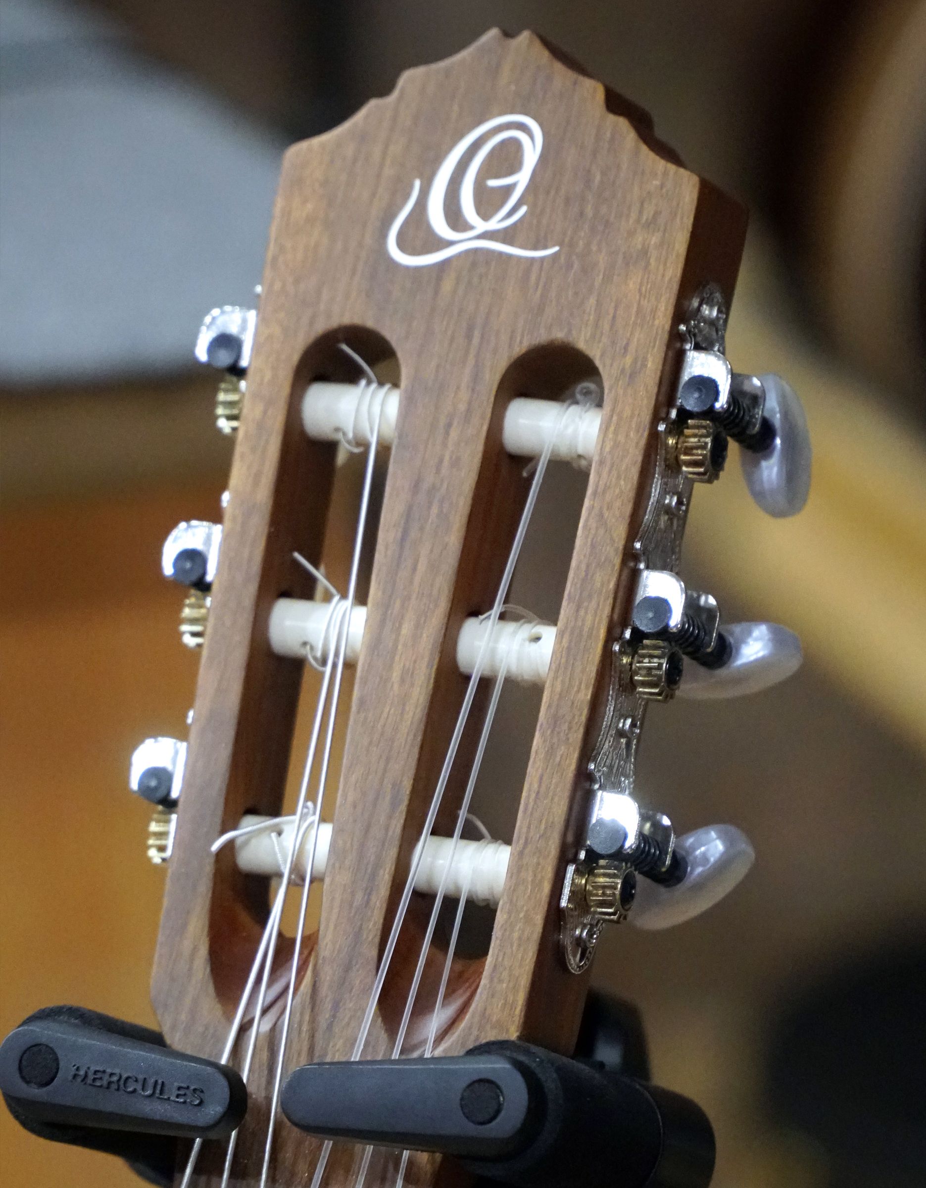 Классическая гитара Ortega R121 Family Series 3/4 - купить в "Гитарном Клубе"