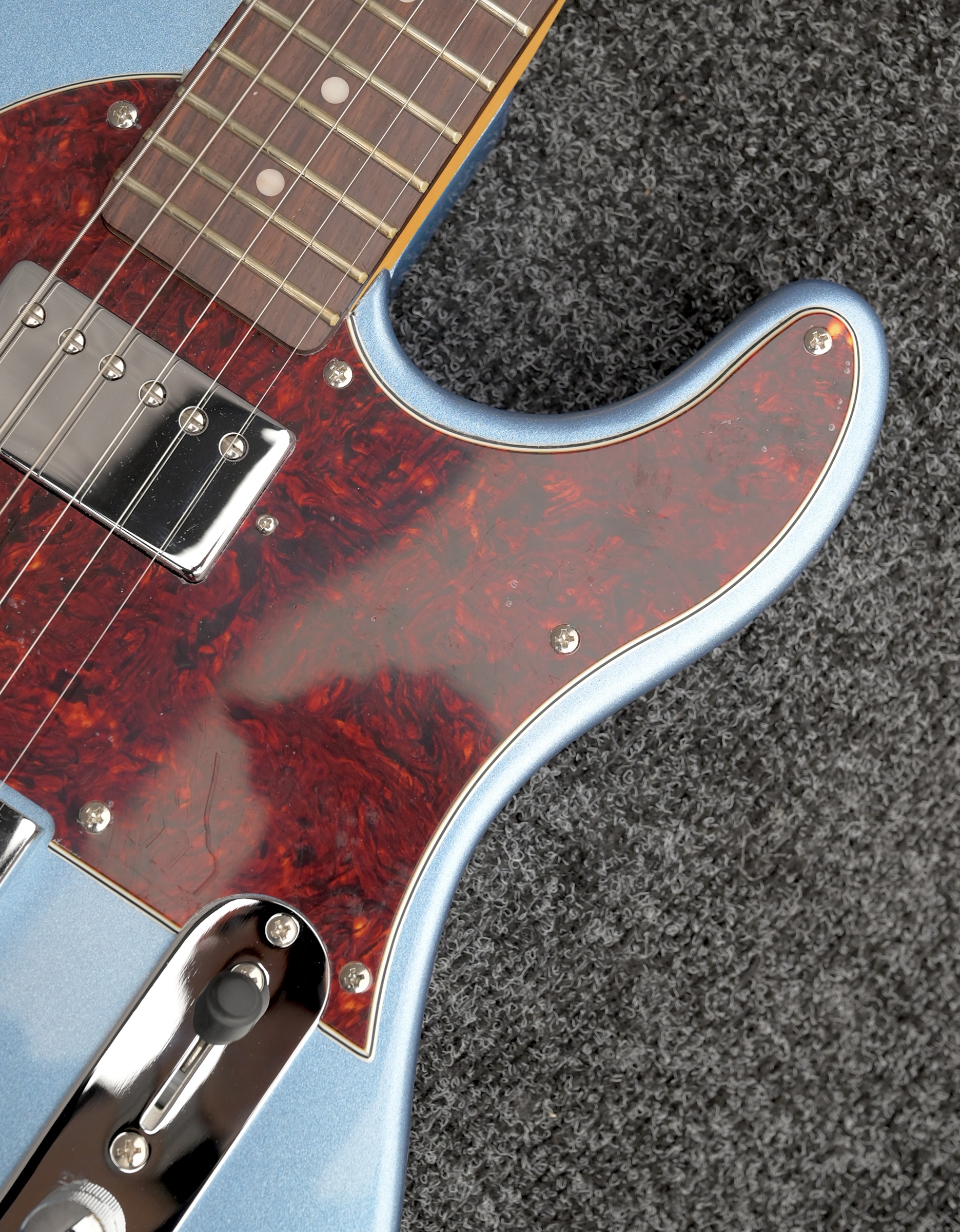 Электрогитара G&L Tribute ASAT Classic Bluesboy Lake Placid Blue RW - купить в "Гитарном Клубе"