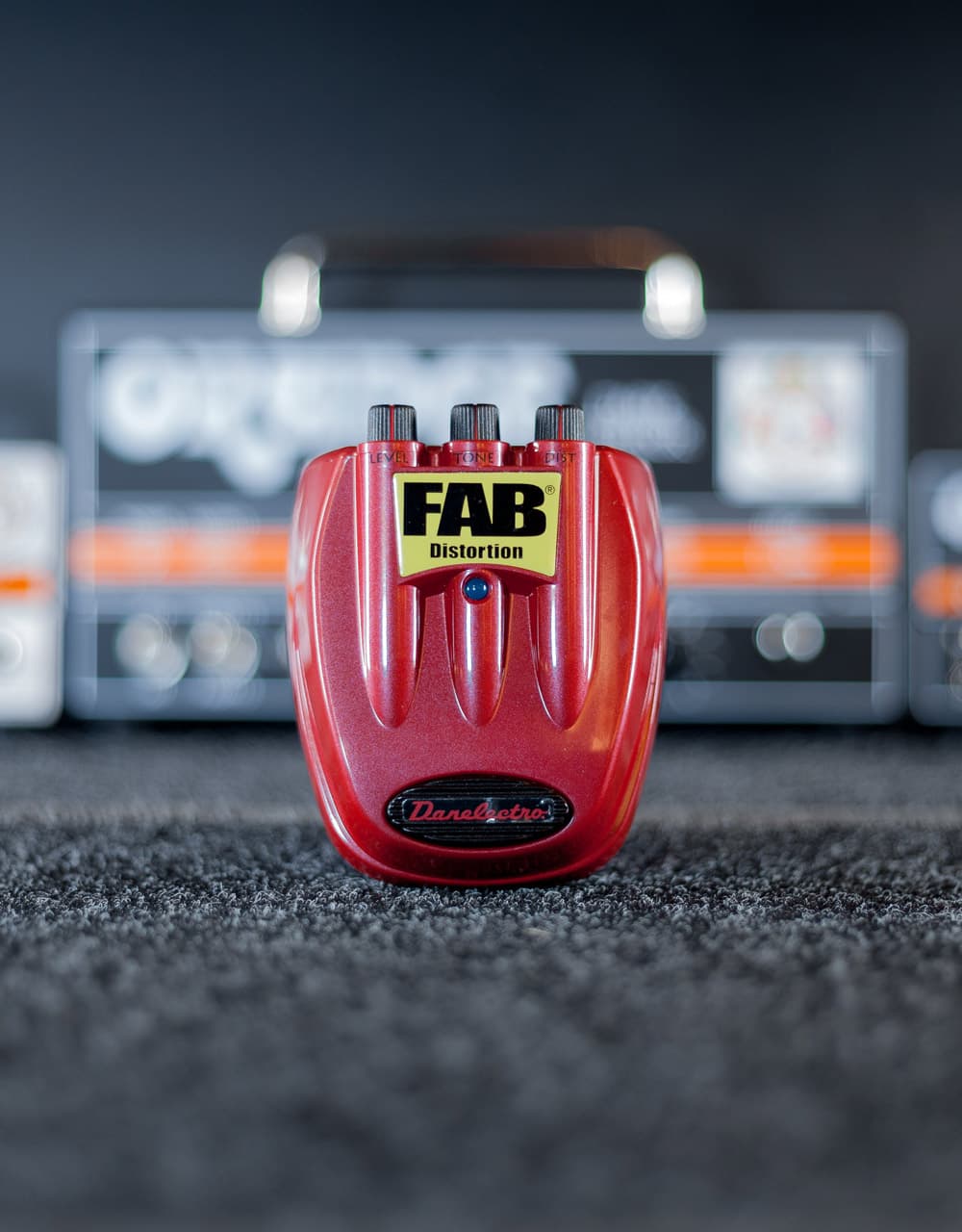 Гитарная педаль Danelectro D1 Fab Distortion - купить в "Гитарном Клубе"