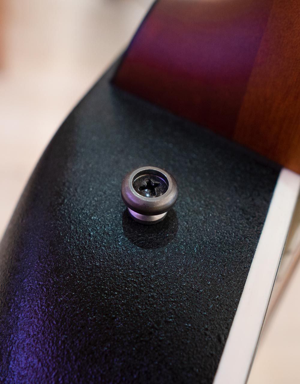 Электроакустическая гитара Ovation Applause AE44IIP-TBKF Elite Mid Cutaway Trans Black - купить в "Гитарном Клубе"