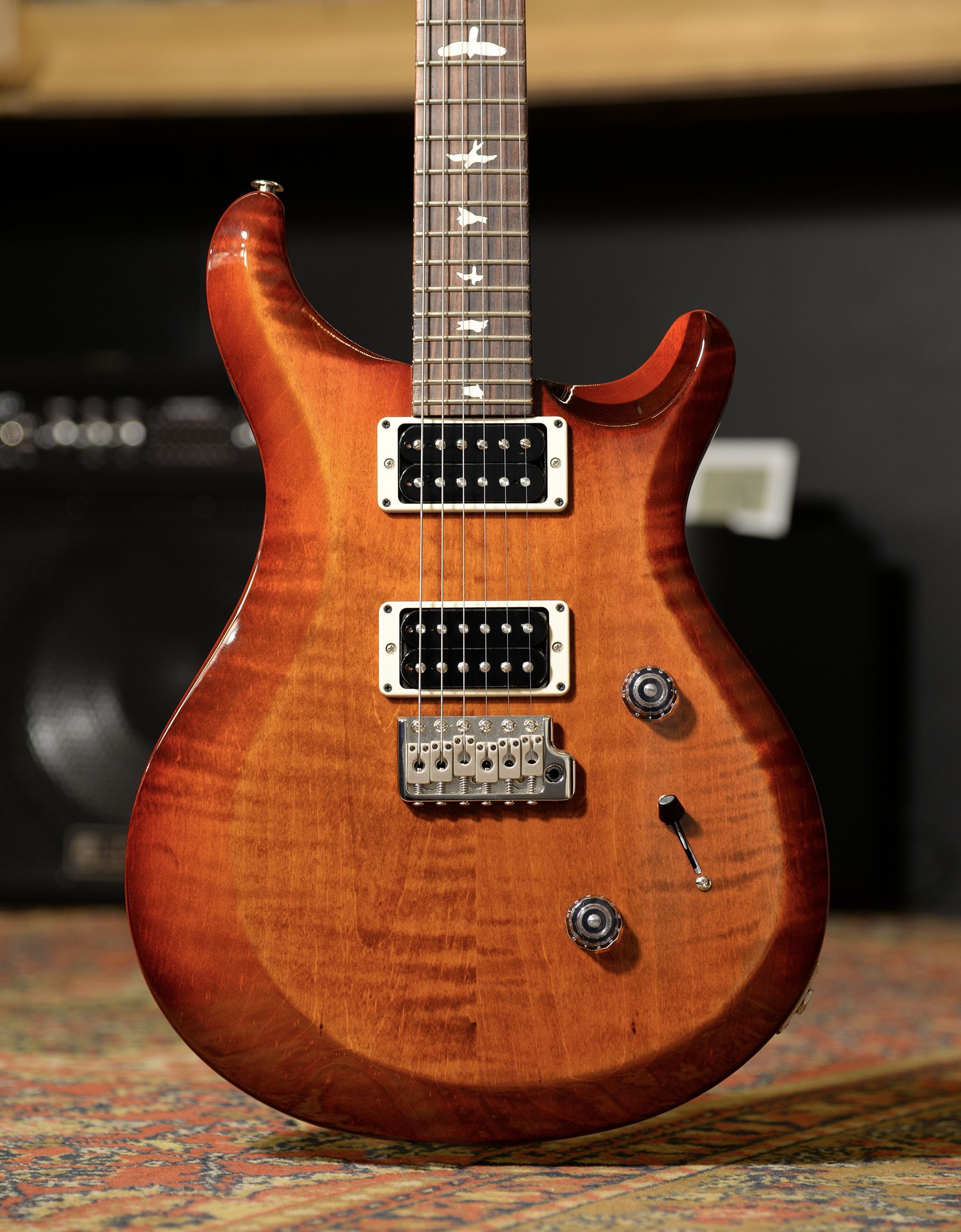 Электрогитара PRS S2 CUSTOM 24 DARK CHERRY SUNBURST - купить в "Гитарном Клубе"