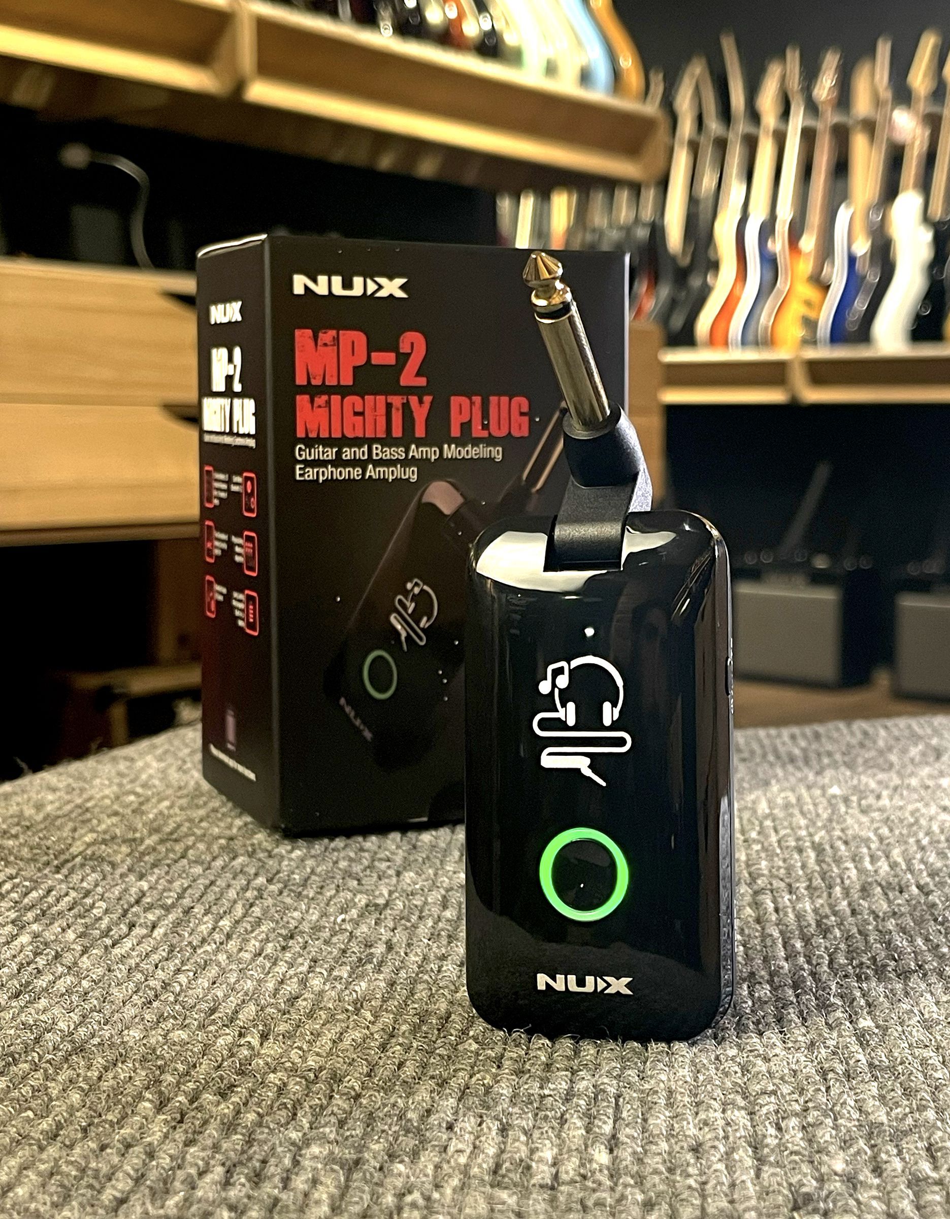 Моделирующий усилитель для наушников NUX MP-2 Mighty-Plug - купить в "Гитарном Клубе"