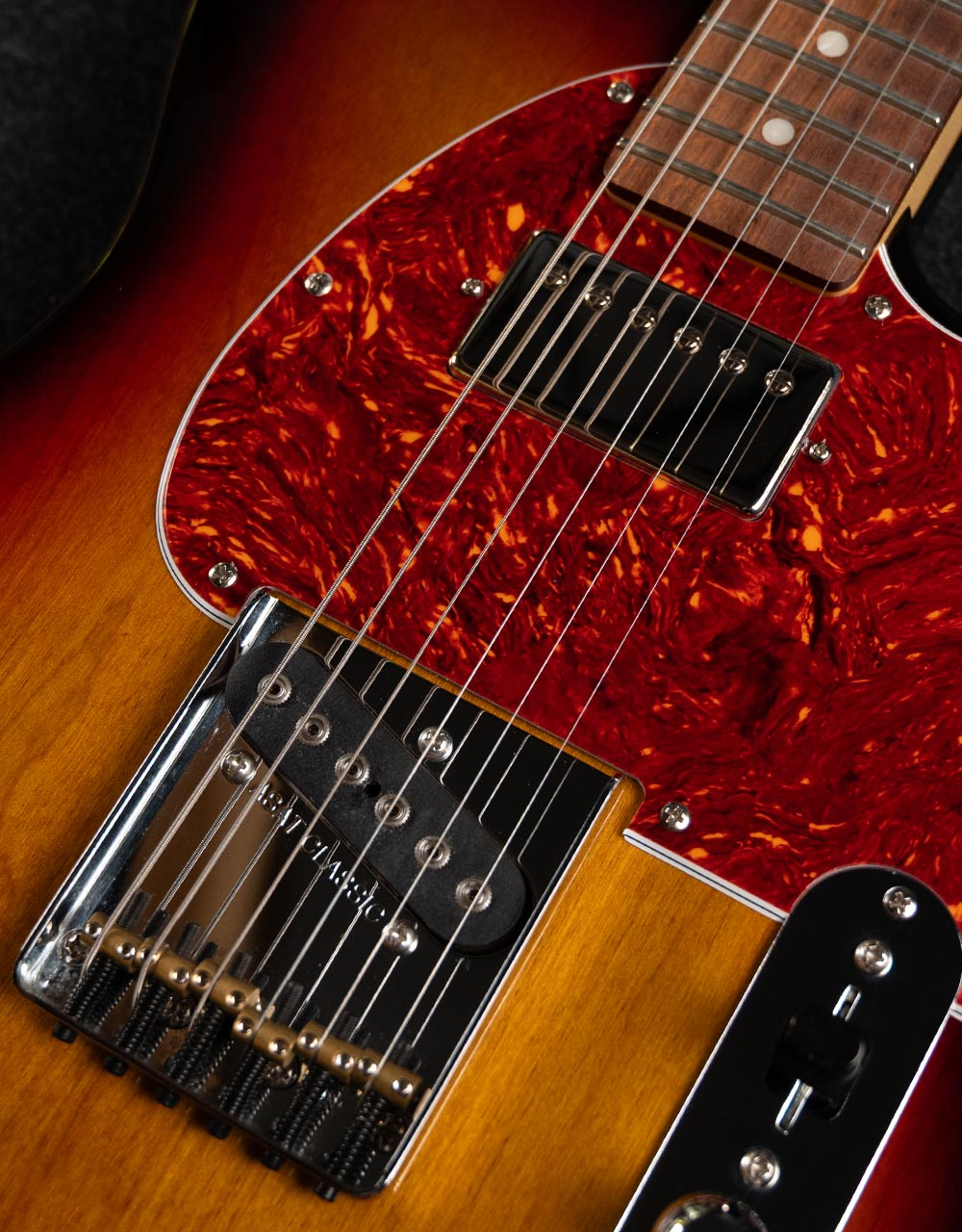 Электрогитара G&L FD ASAT Classic Bluesboy 3-Tone Sunburst CR - купить в "Гитарном Клубе"