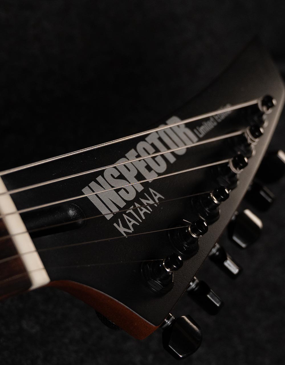 Электрогитара Inspector Katana 6.2 Exclusive V2 - купить в "Гитарном Клубе"