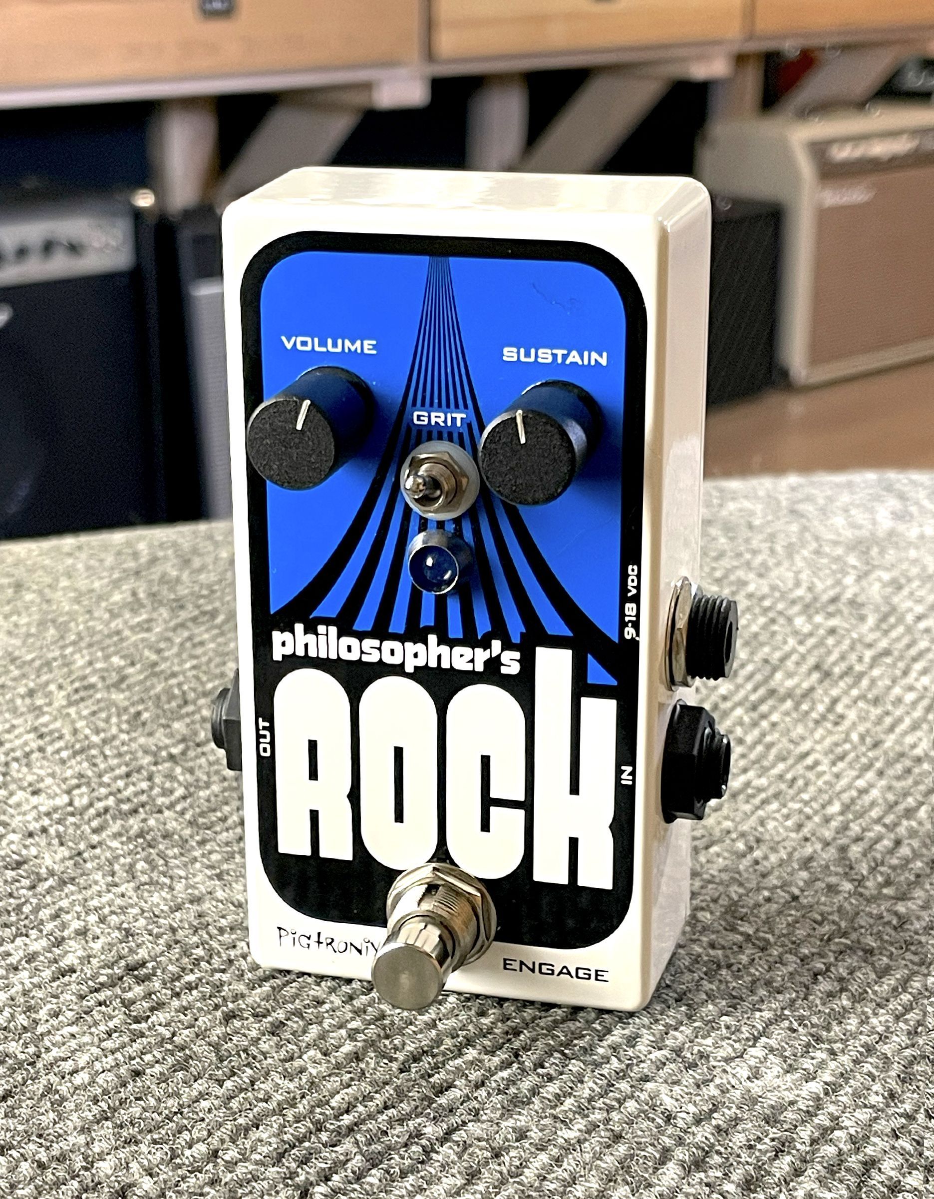 Гитарная педаль Pigtronix ROK Philosophers Rock Sustainer - купить в "Гитарном Клубе"