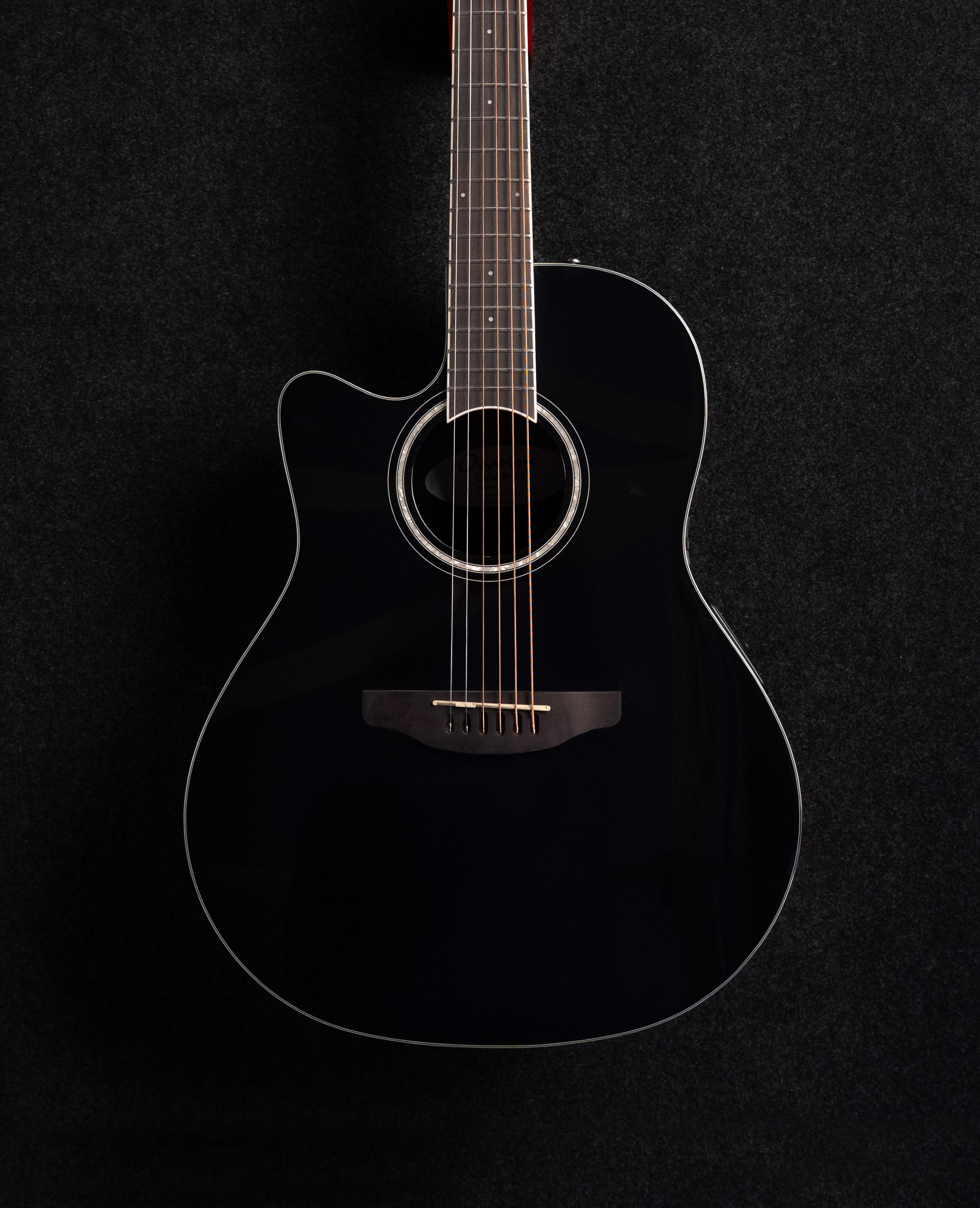 Электроакустическая гитара Ovation CS24L-5G Celebrity CS Standard Mid Cutaway Black - купить в "Гитарном Клубе"