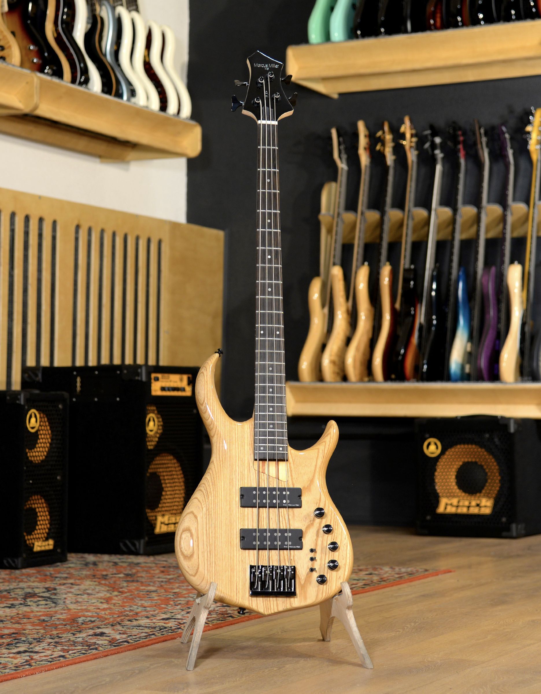 Бас-гитара Sire M5 Swamp Ash-4 NT - купить в "Гитарном Клубе"