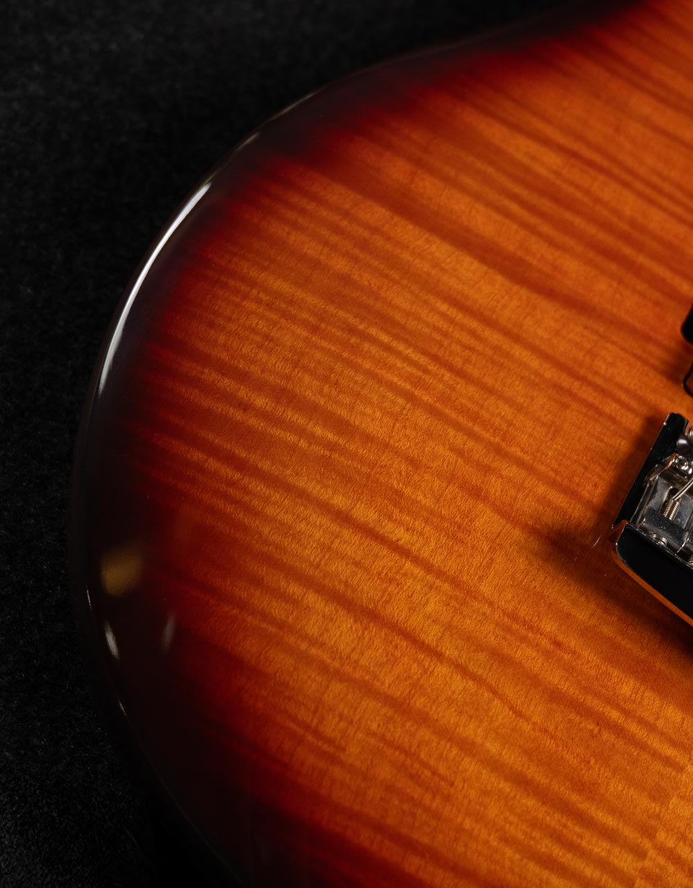 Электрогитара Sterling Luke Signature Hazel Burst - купить в "Гитарном Клубе"