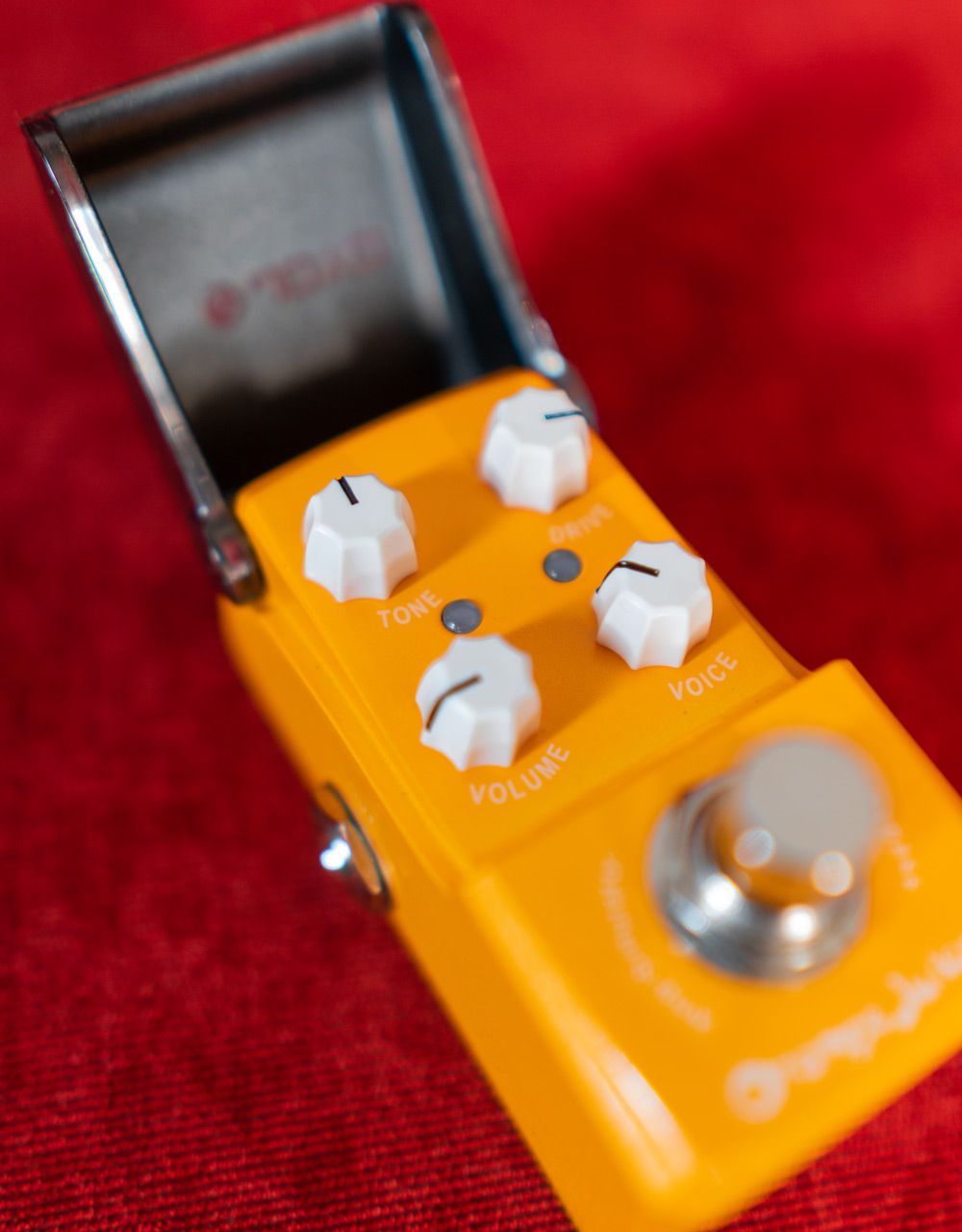 Гитарная педаль JOYO JF-310, Orange Juice Amp Sim - купить в "Гитарном Клубе"