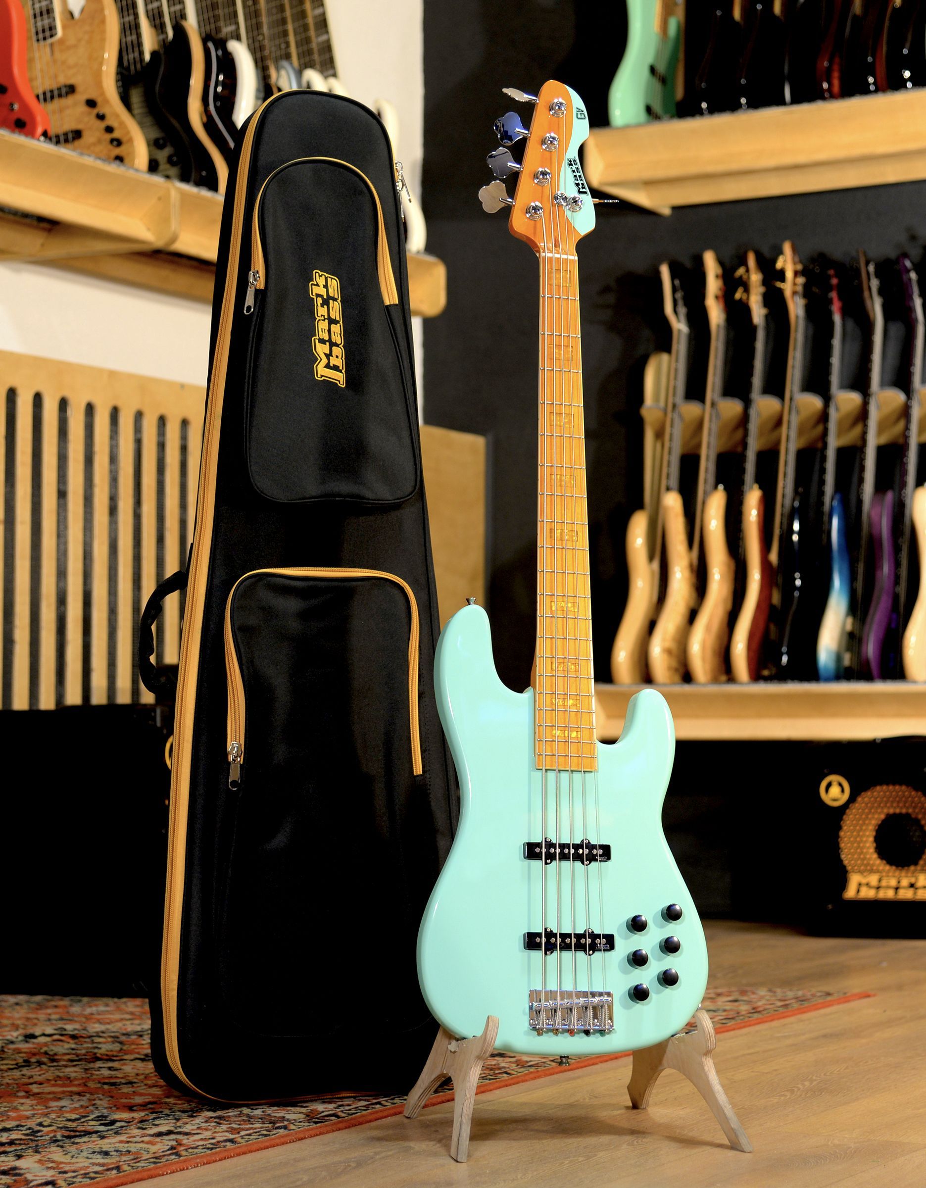 Бас-гитара Markbass MB GV 5 Gloxy Val Surf Green CR MP - купить в "Гитарном Клубе"