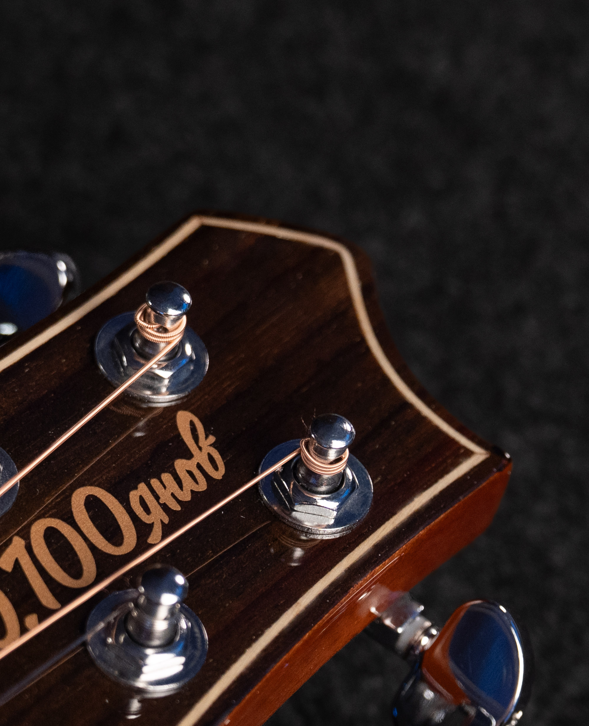 Электроакустическая гитара Ю. Стоянов J ST - NAT/E - купить в "Гитарном Клубе"