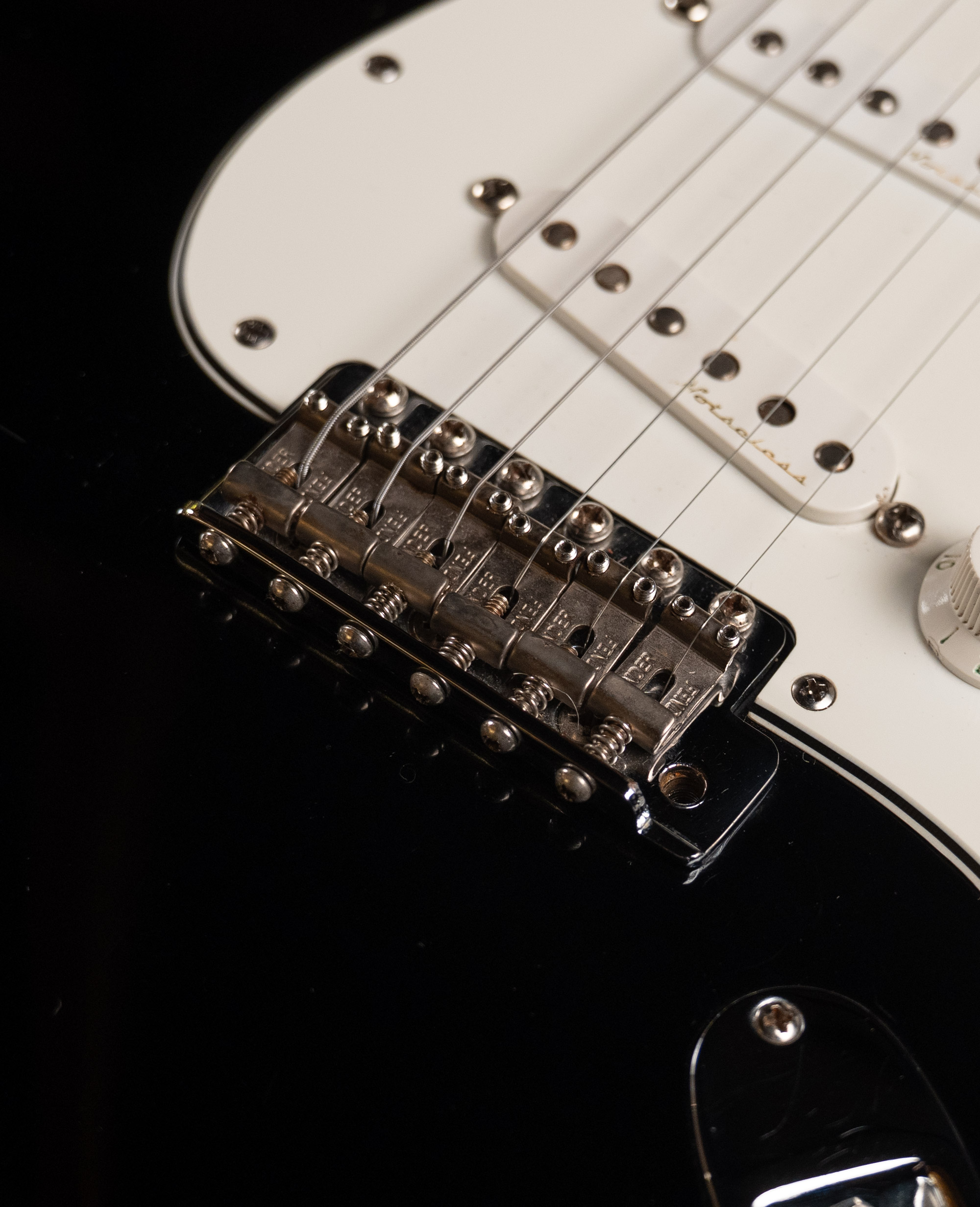 Электрогитара Fender Stratocaster Eric Clapton, 2007 - купить в "Гитарном Клубе"