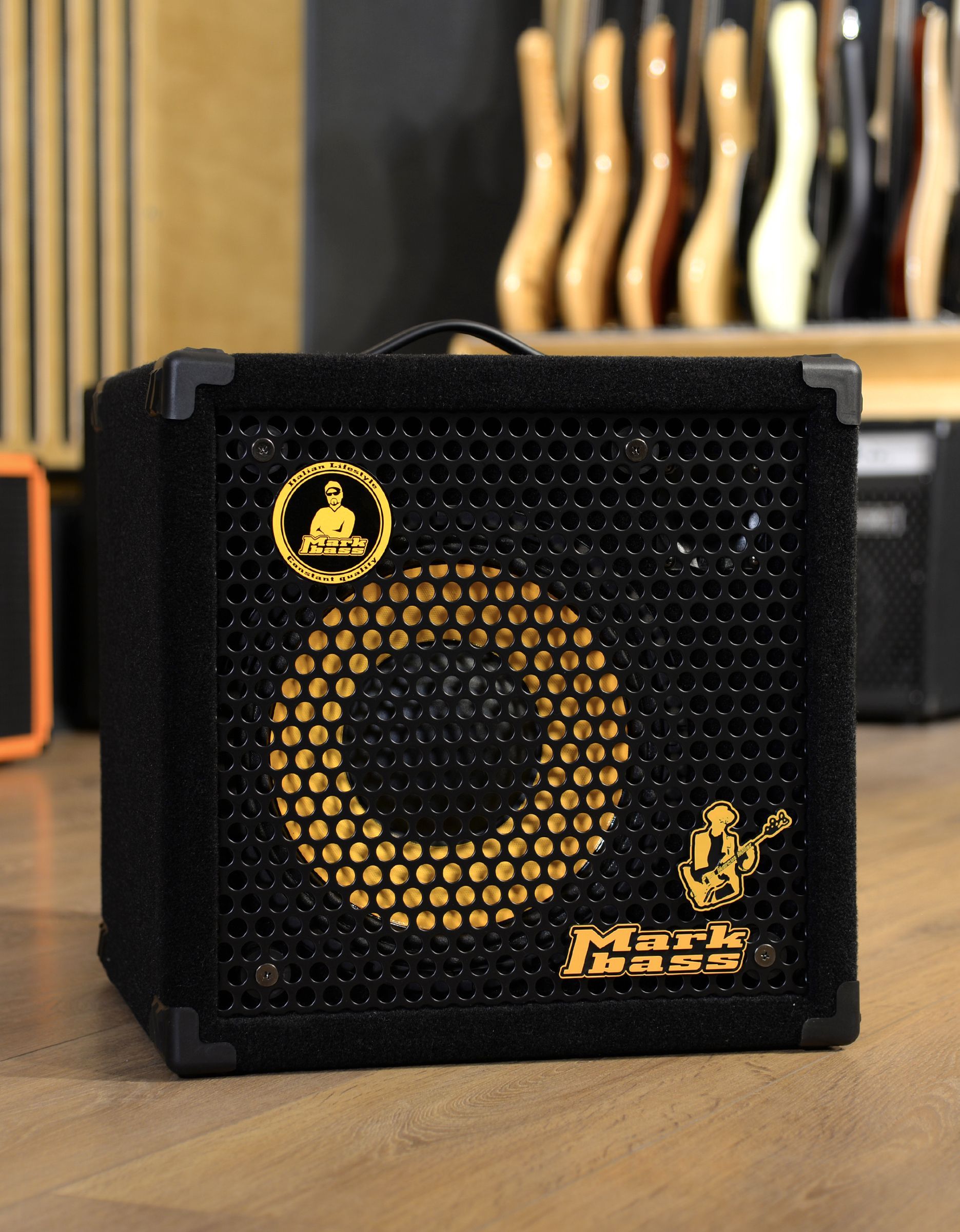 Комбоусилитель для бас-гитары Markbass Marcus Miller CMD 101 Micro 60 - купить в "Гитарном Клубе"