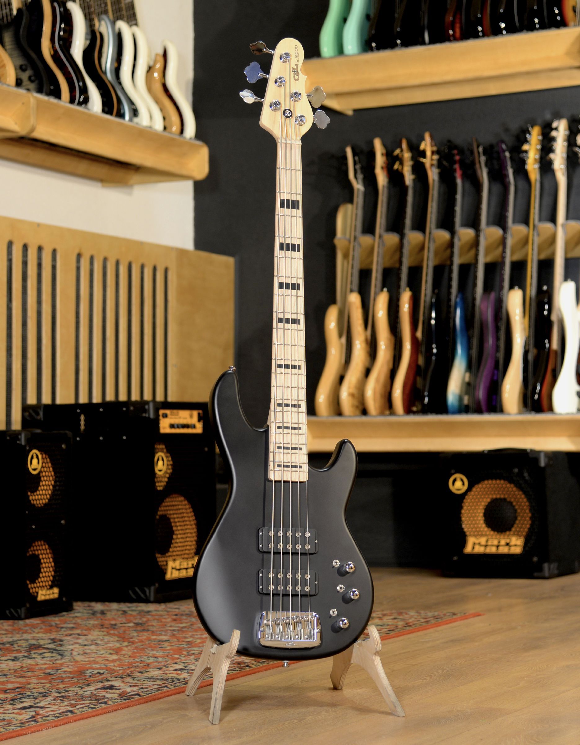 Бас-гитара G&L Tribute L-2500 Black Frost MP Poplar - купить в "Гитарном Клубе"