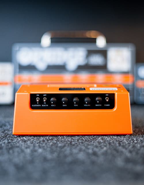 Мини-комбоусилитель для электрогитары JOYO Top-GT Bluetooth, оранжевый - купить в "Гитарном Клубе"