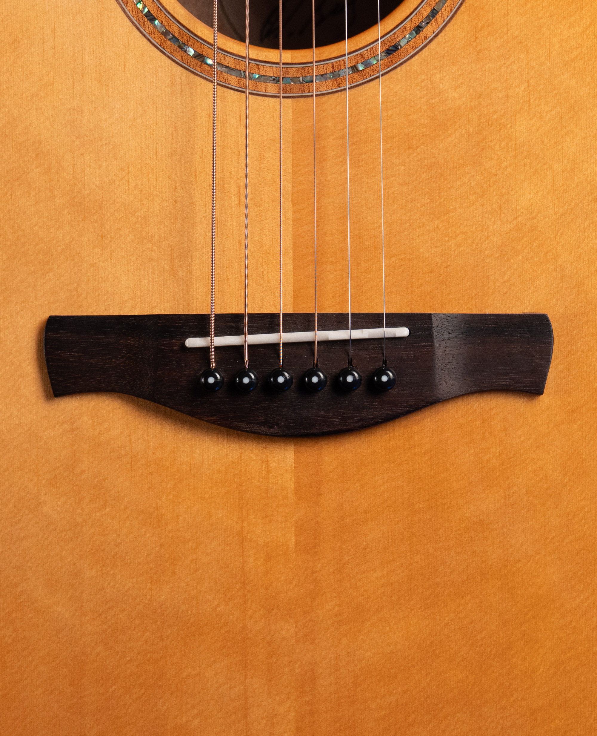 Электроакустическая гитара Ю. Стоянов GA STCA - NAT/E - купить в "Гитарном Клубе"