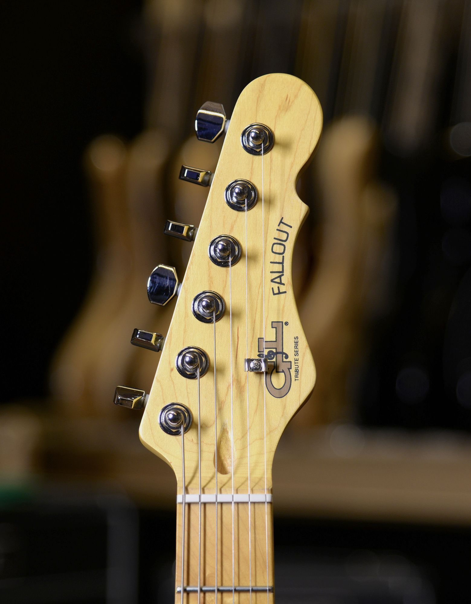 Электрогитара G&L Tribute Fallout Sonic Blue MP Poplar - купить в "Гитарном Клубе"
