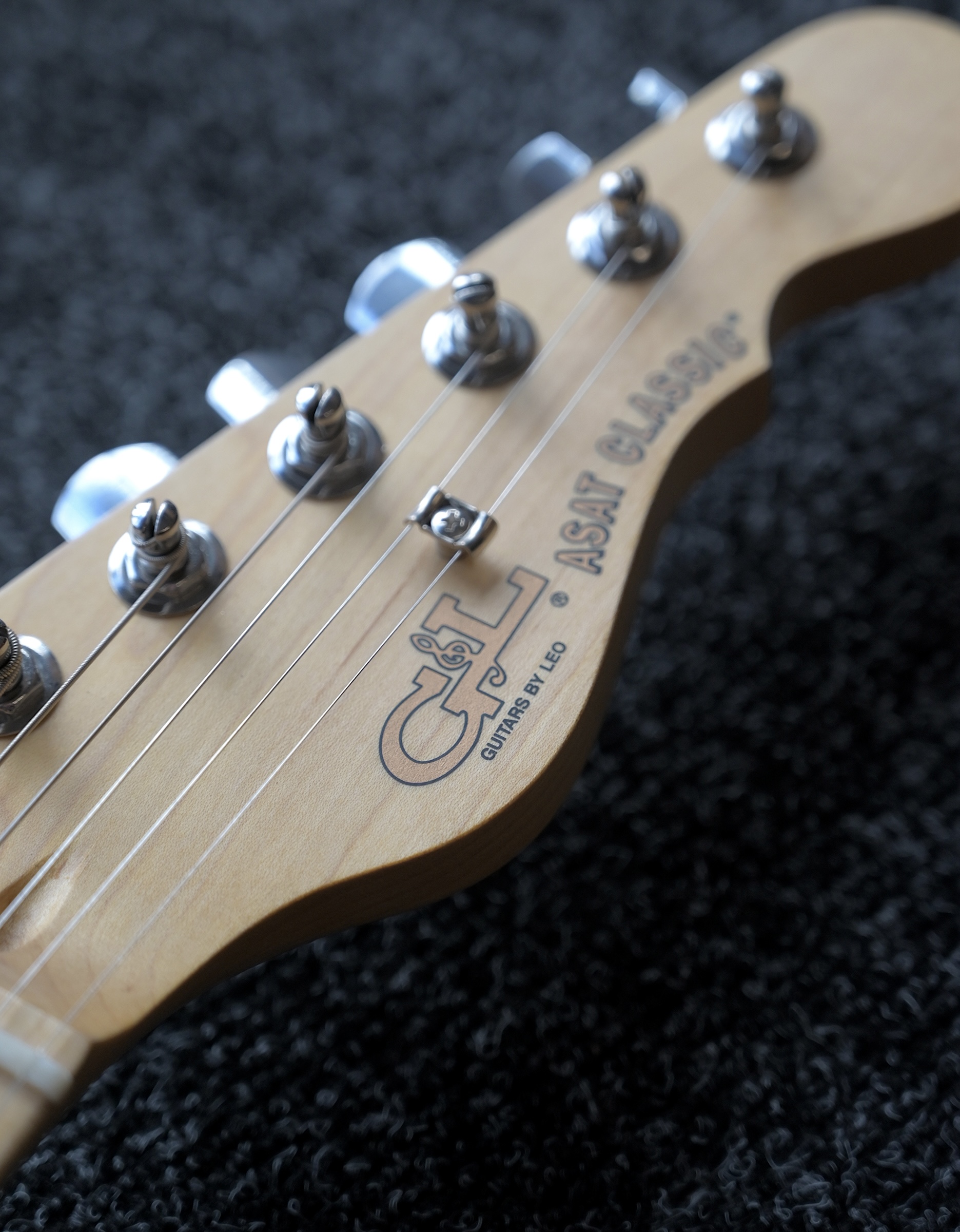 Электрогитара G&L FD ASAT Classic Bluesboy Blonde MP - купить в "Гитарном Клубе"