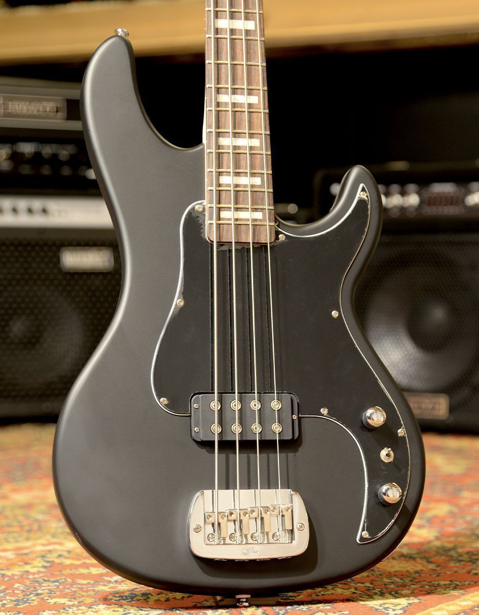 Бас-гитара G&L Tribute Kiloton Black Frost RW Poplar - купить в "Гитарном Клубе"