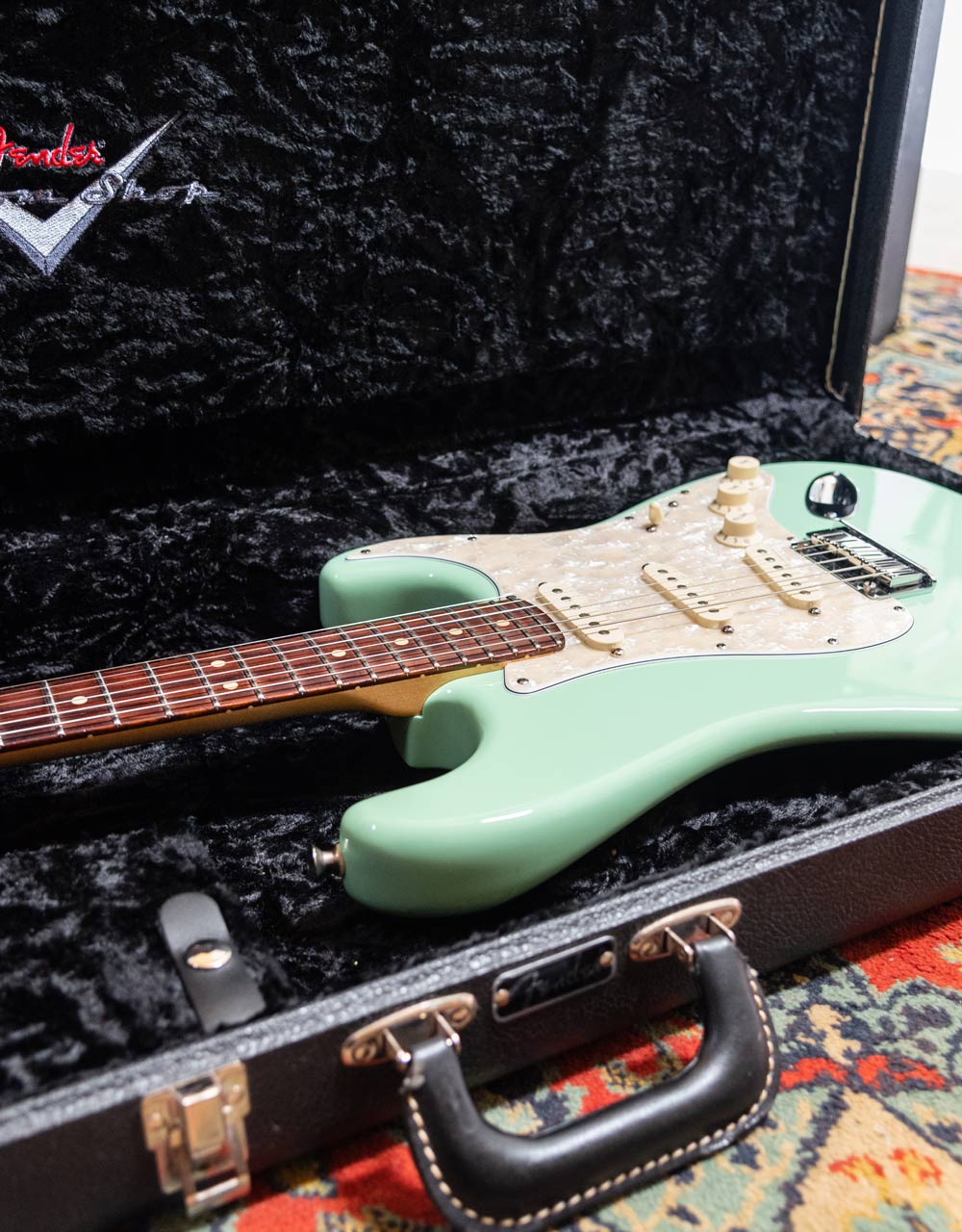Электрогитара Fender Custom Shop Stratocaster Surf Green, именная модель Jeff Beck - купить в "Гитарном Клубе"