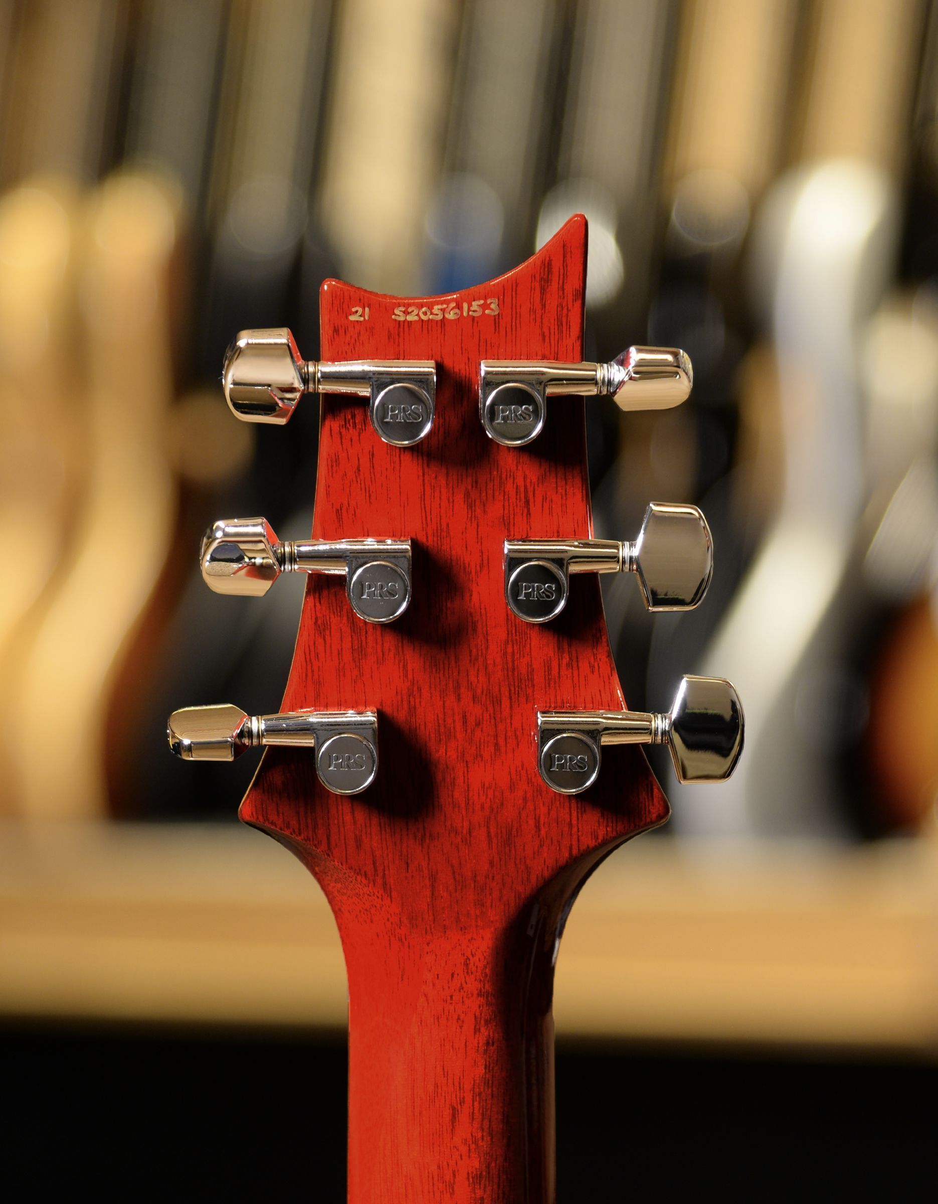 Электрогитара PRS S2 STANDARD 24 DOTS VINTAGE CHERRY - купить в "Гитарном Клубе"