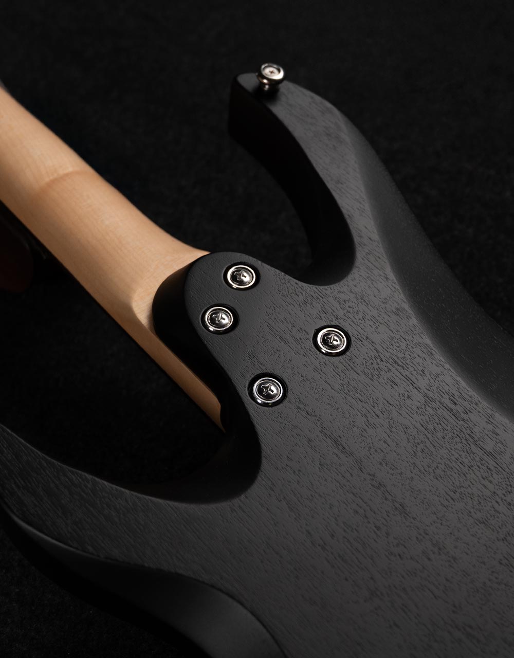 Электрогитара Inspector Koyot Limited Black V2 - купить в "Гитарном Клубе"