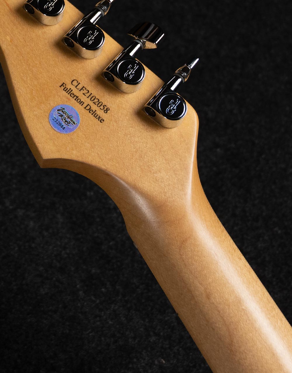 Электрогитара G&L FD Legacy Blonde MP - купить в "Гитарном Клубе"