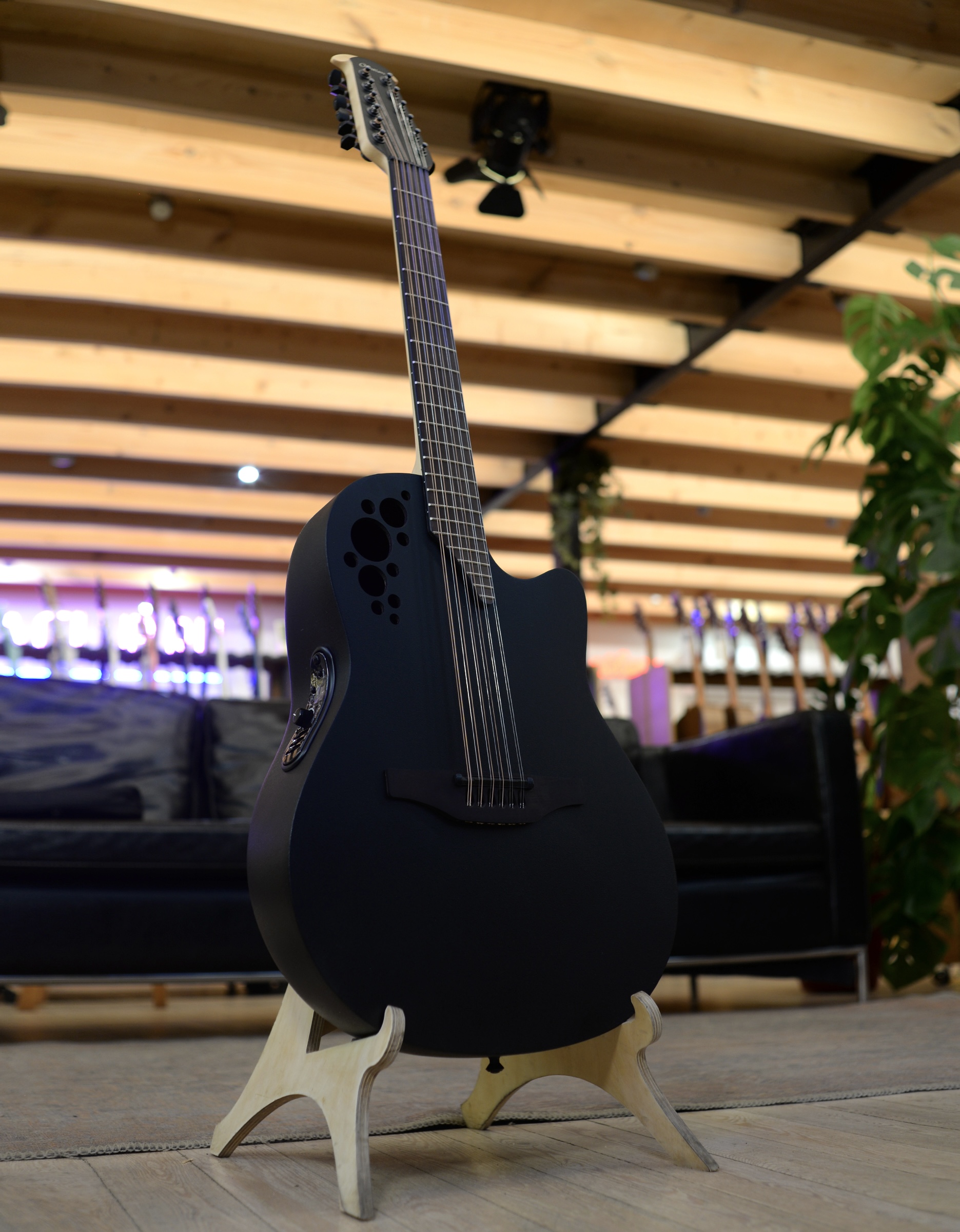 Электроакустическая 12-струнная гитара Ovation 2058TX-5 Elite T Deep Contour Cutaway Black Textured - купить в "Гитарном Клубе"