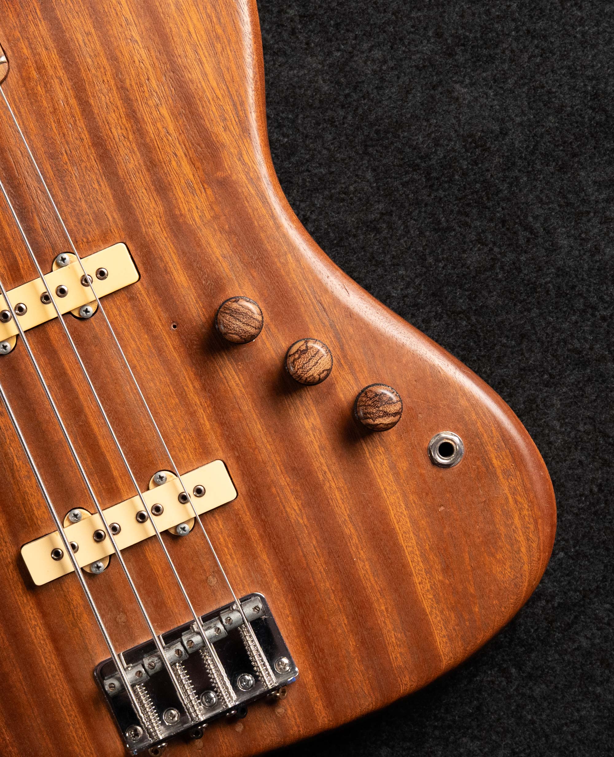 Бас-гитара Schecter Jazz Bass USA 