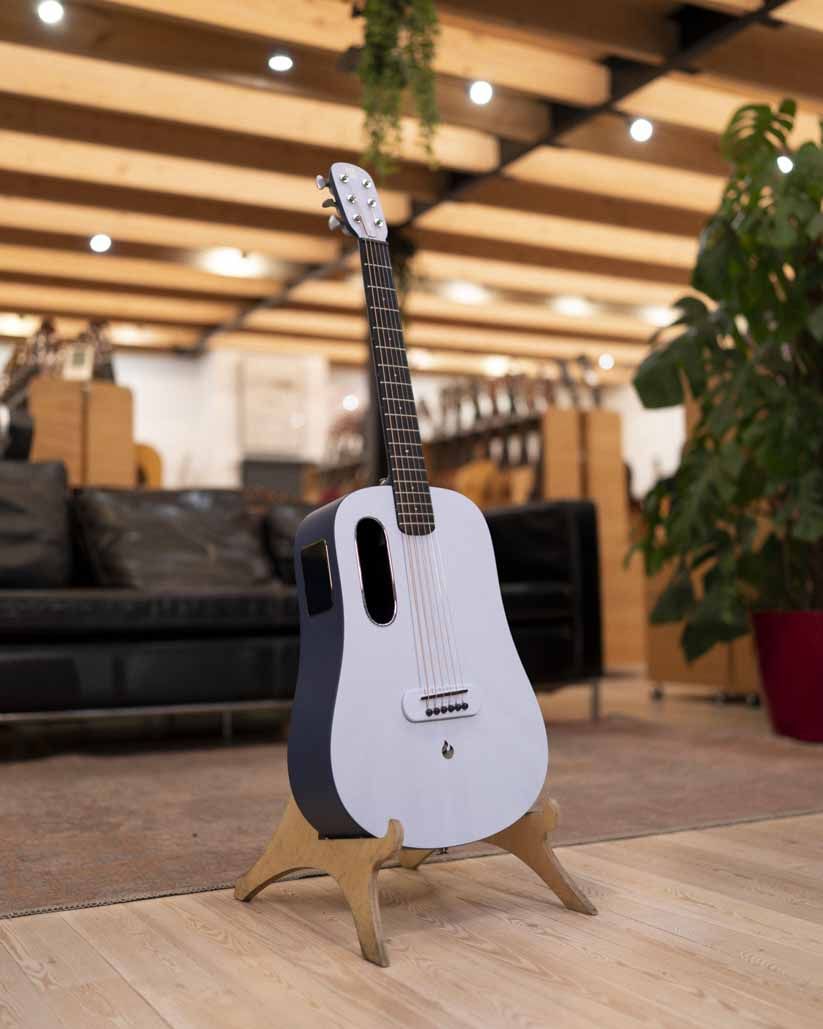 Трансакустическая гитара Blue Lava Touch Blue - купить в "Гитарном Клубе"