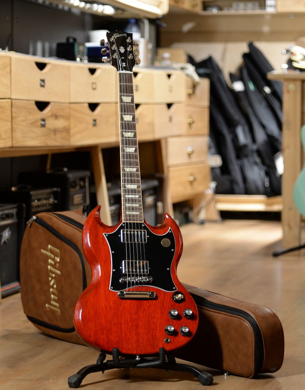 Электрогитара Gibson SG Standard Heritage Cherry - купить в "Гитарном Клубе"
