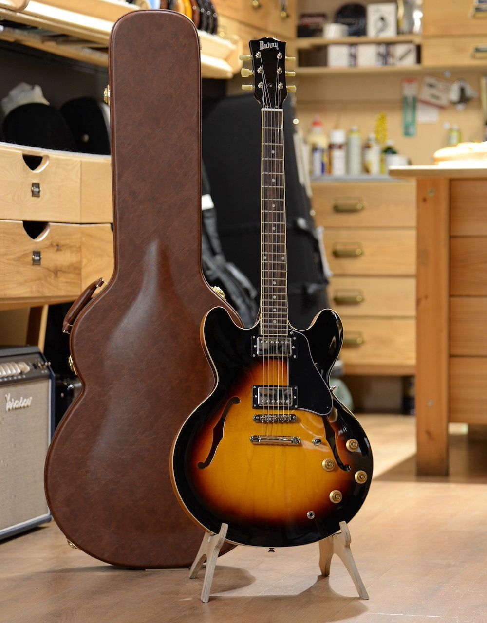 Полуакустическая гитара Burny RSA70 BS - купить в "Гитарном Клубе"