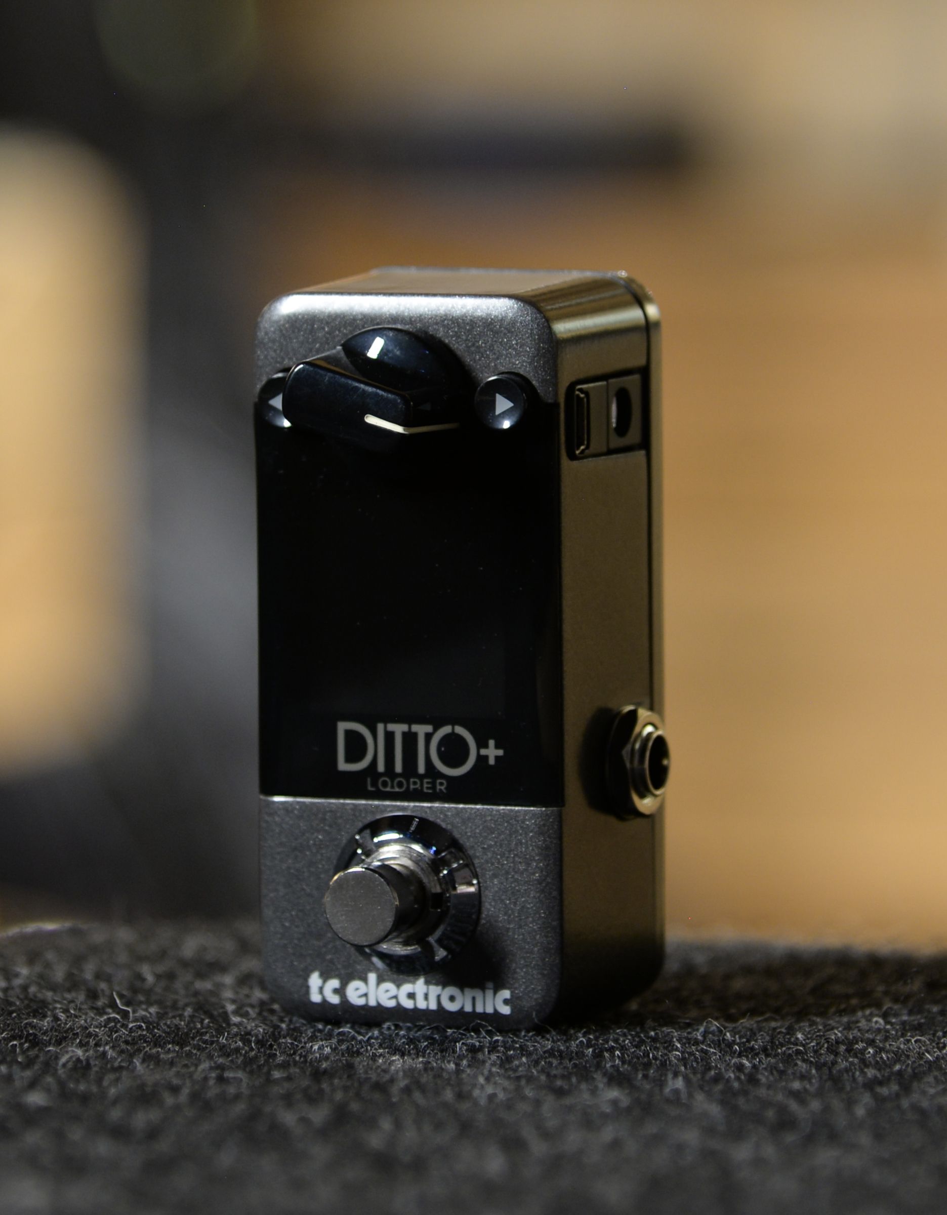 Гитарная педаль TC Electronic Ditto+ Looper - купить в "Гитарном Клубе"